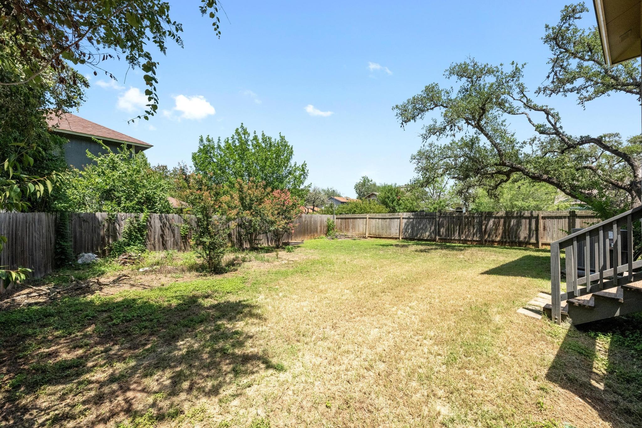 4000 Cortina DR