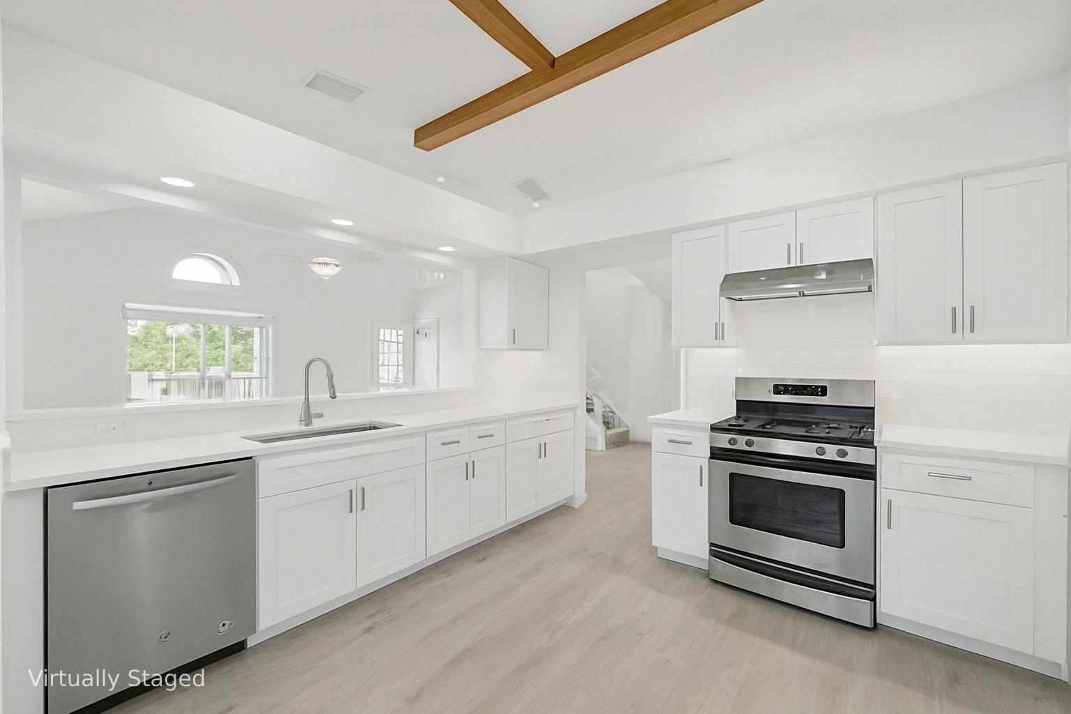 4000 Cortina DR