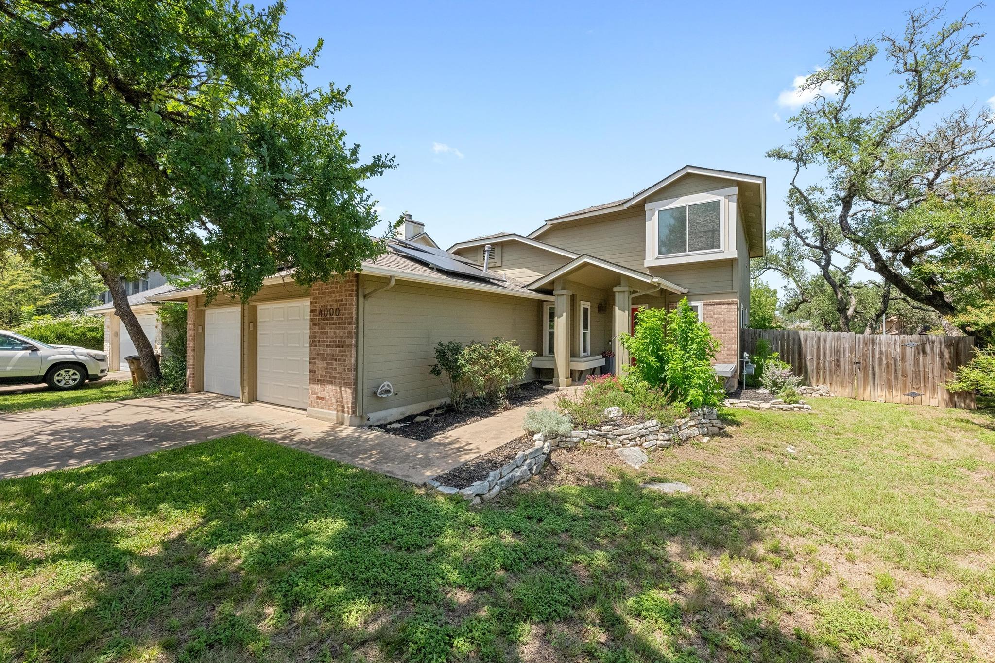 4000 Cortina DR