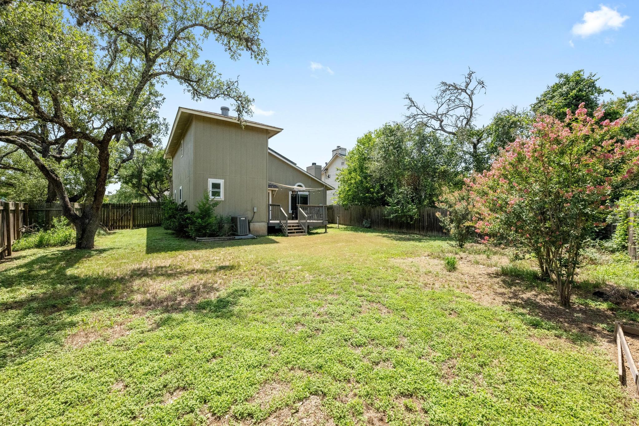 4000 Cortina DR