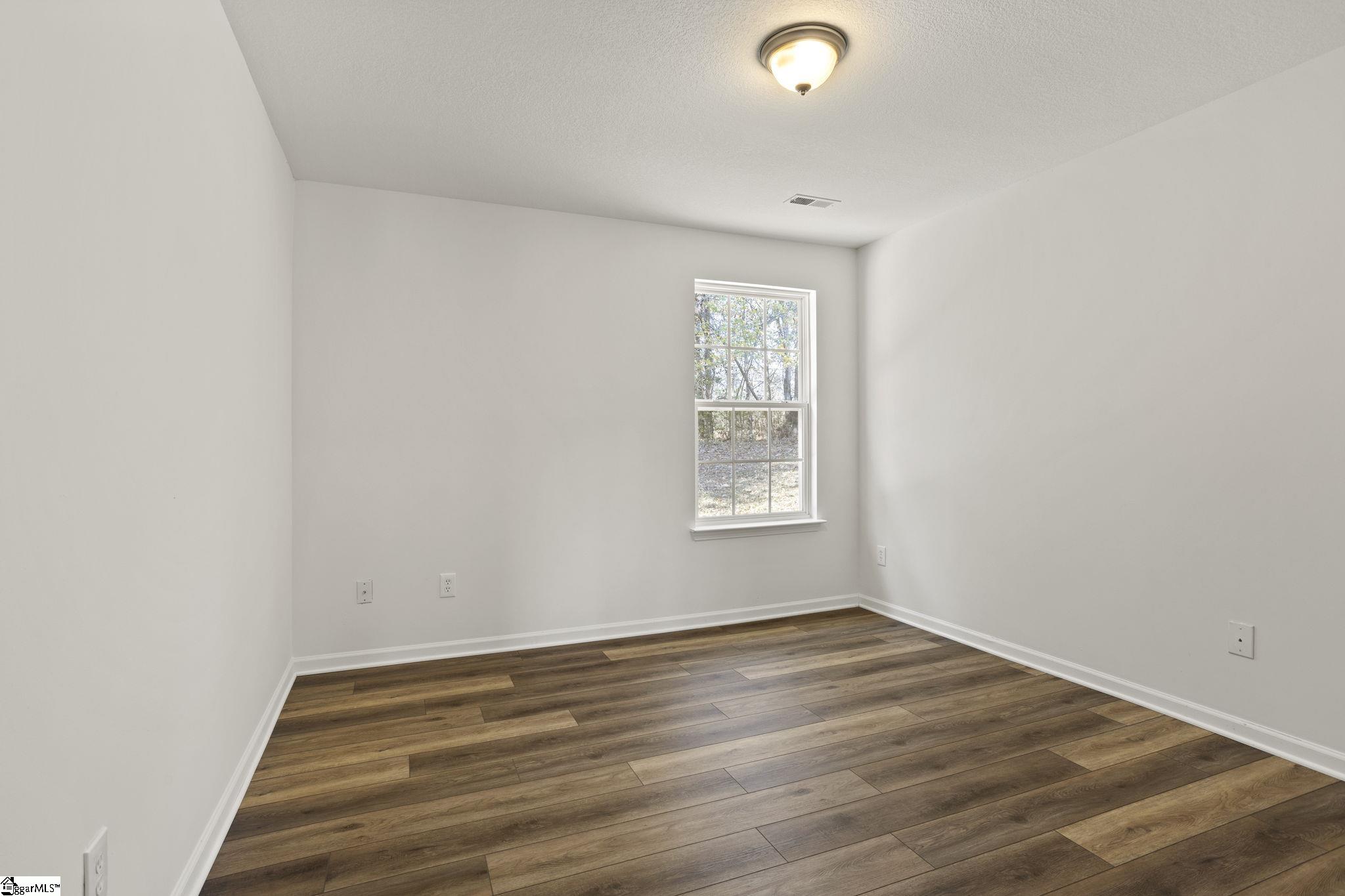 100 Lakanwood Lane