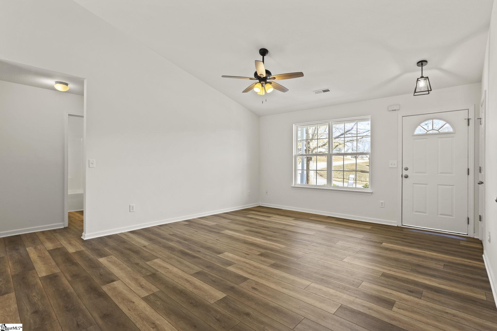 100 Lakanwood Lane