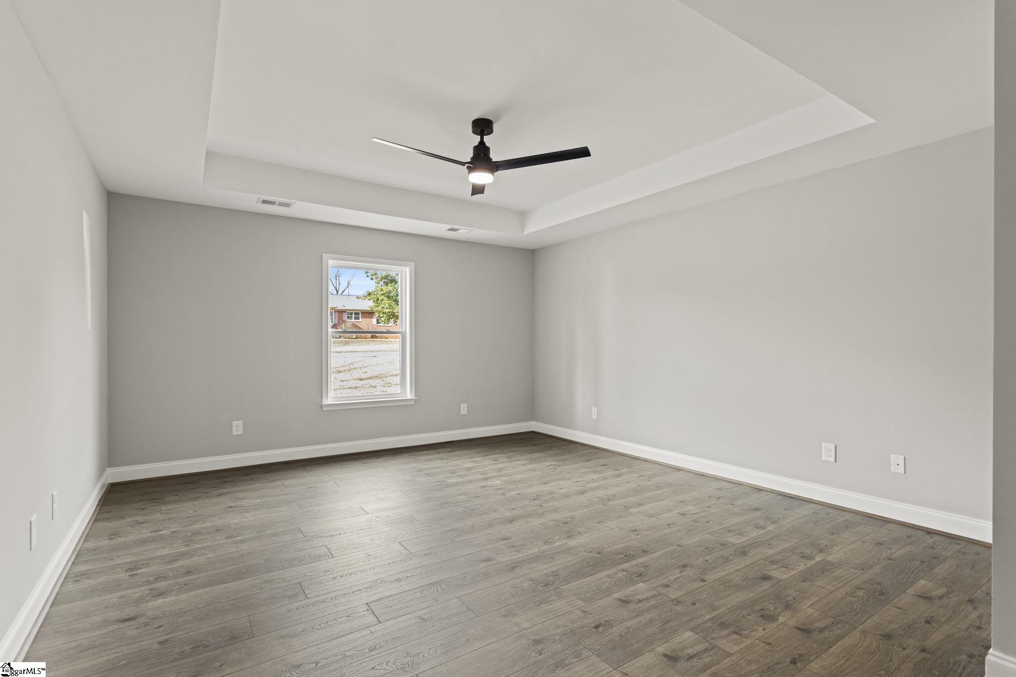 1006 Bolt Drive