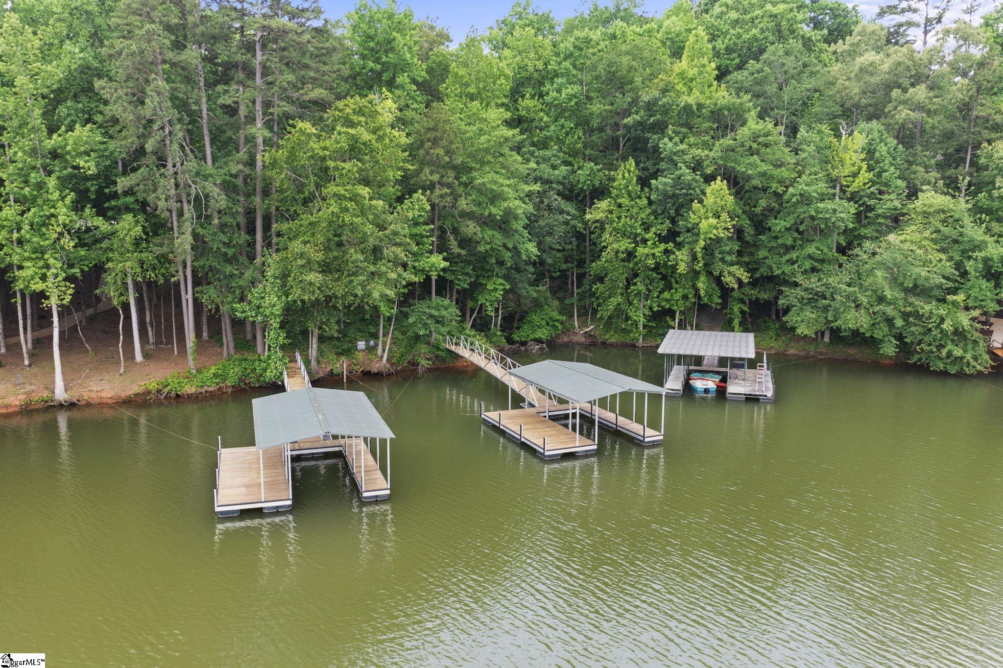 405B Boaters Row