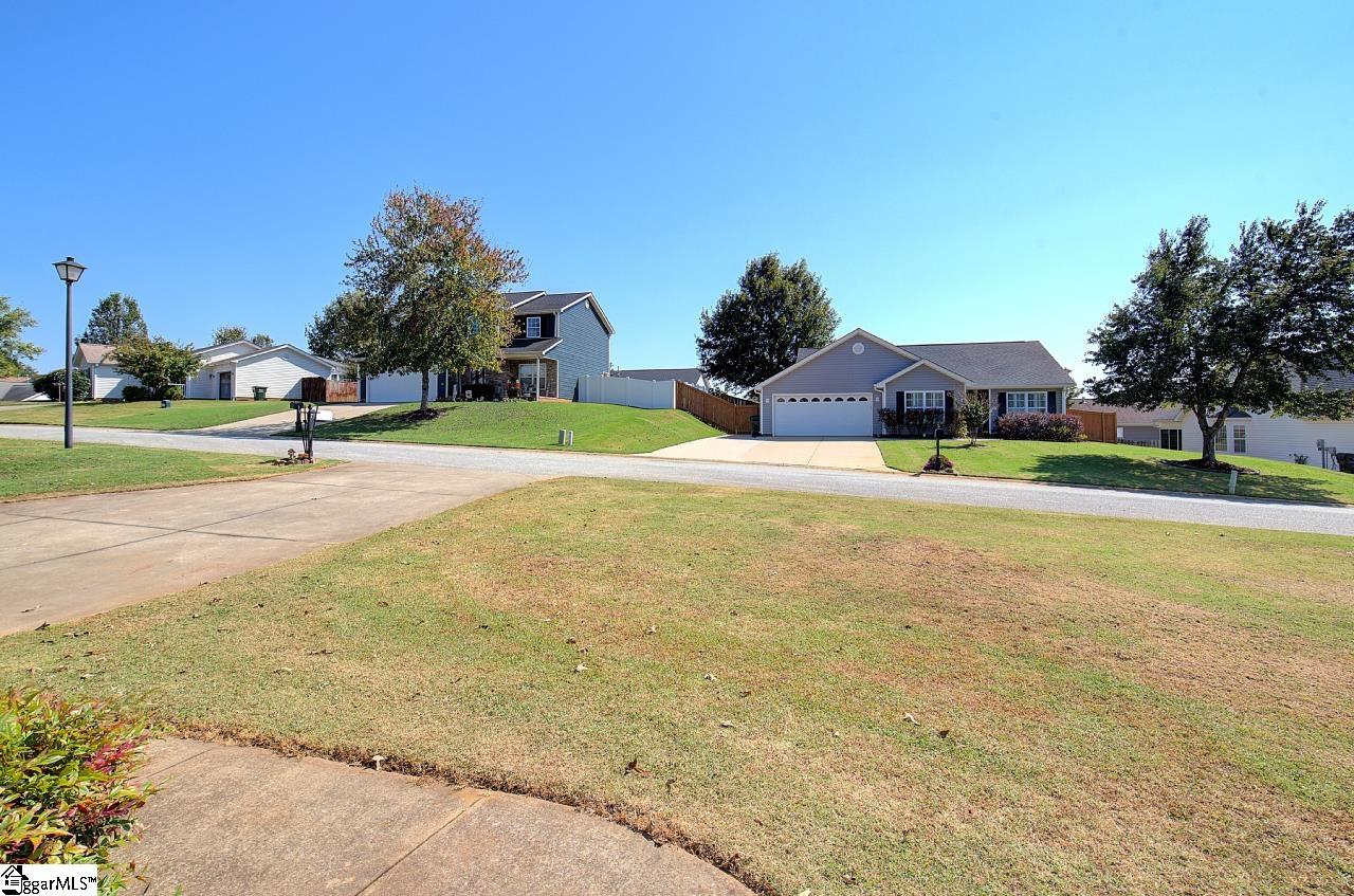 7 Clematis Drive