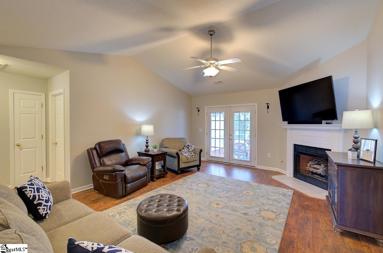 7 Clematis Drive