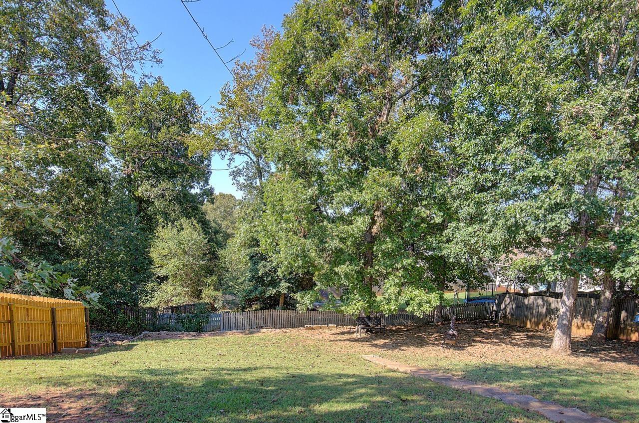 7 Clematis Drive