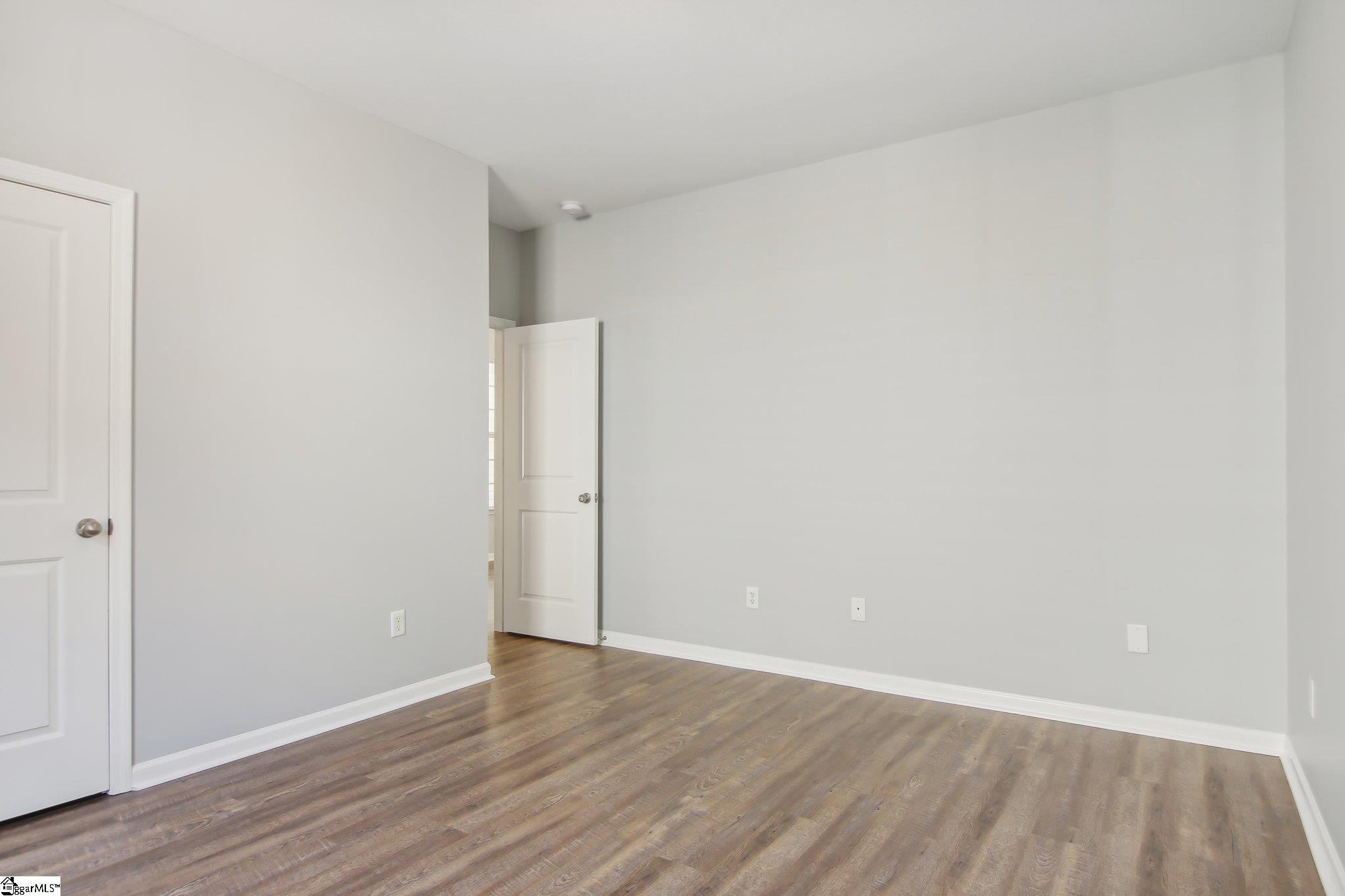 120 Bascom Court