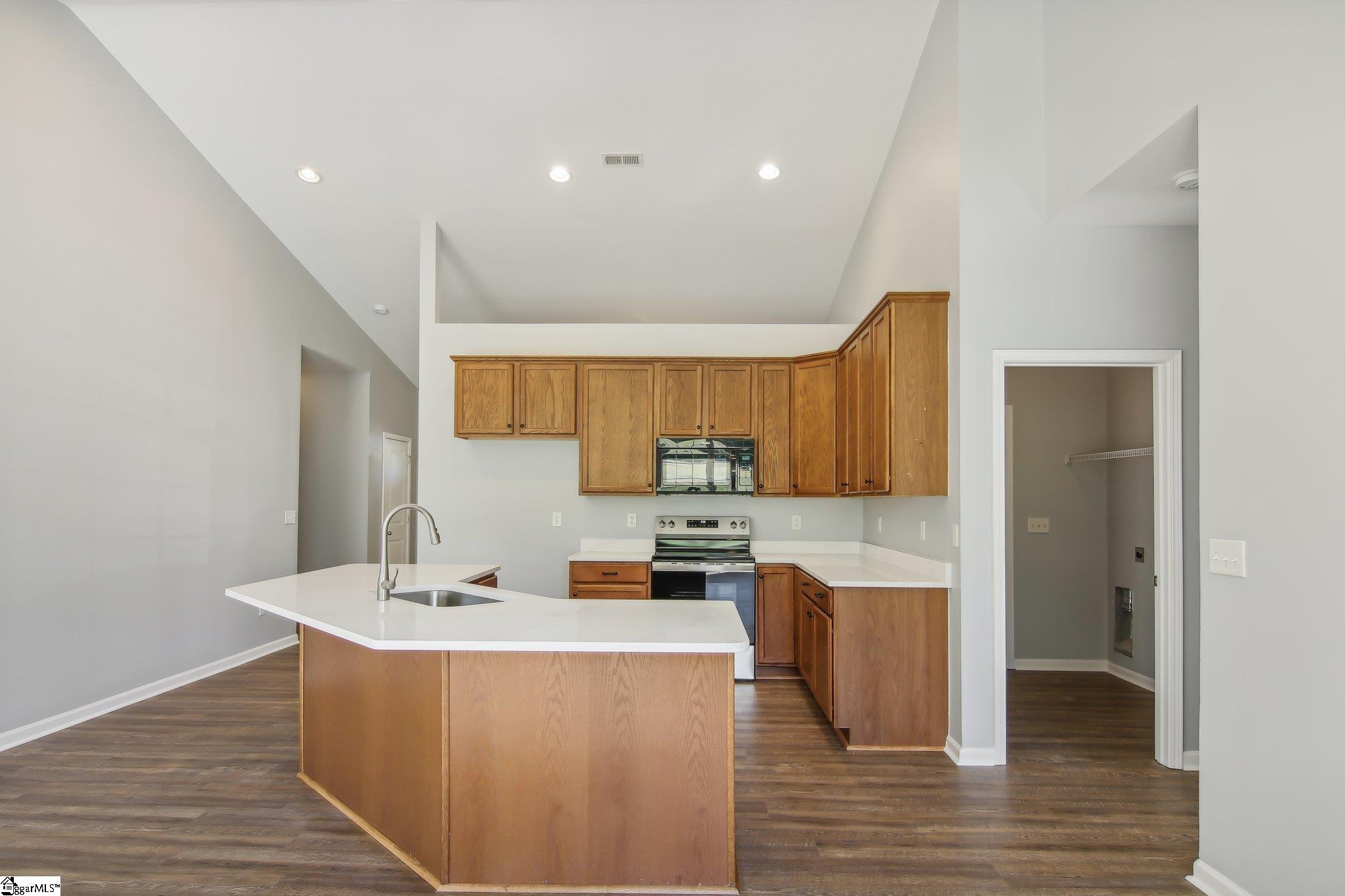 120 Bascom Court