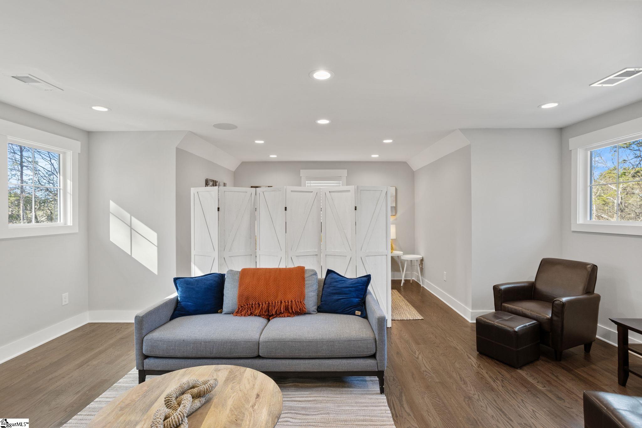 1304 Reid School Road