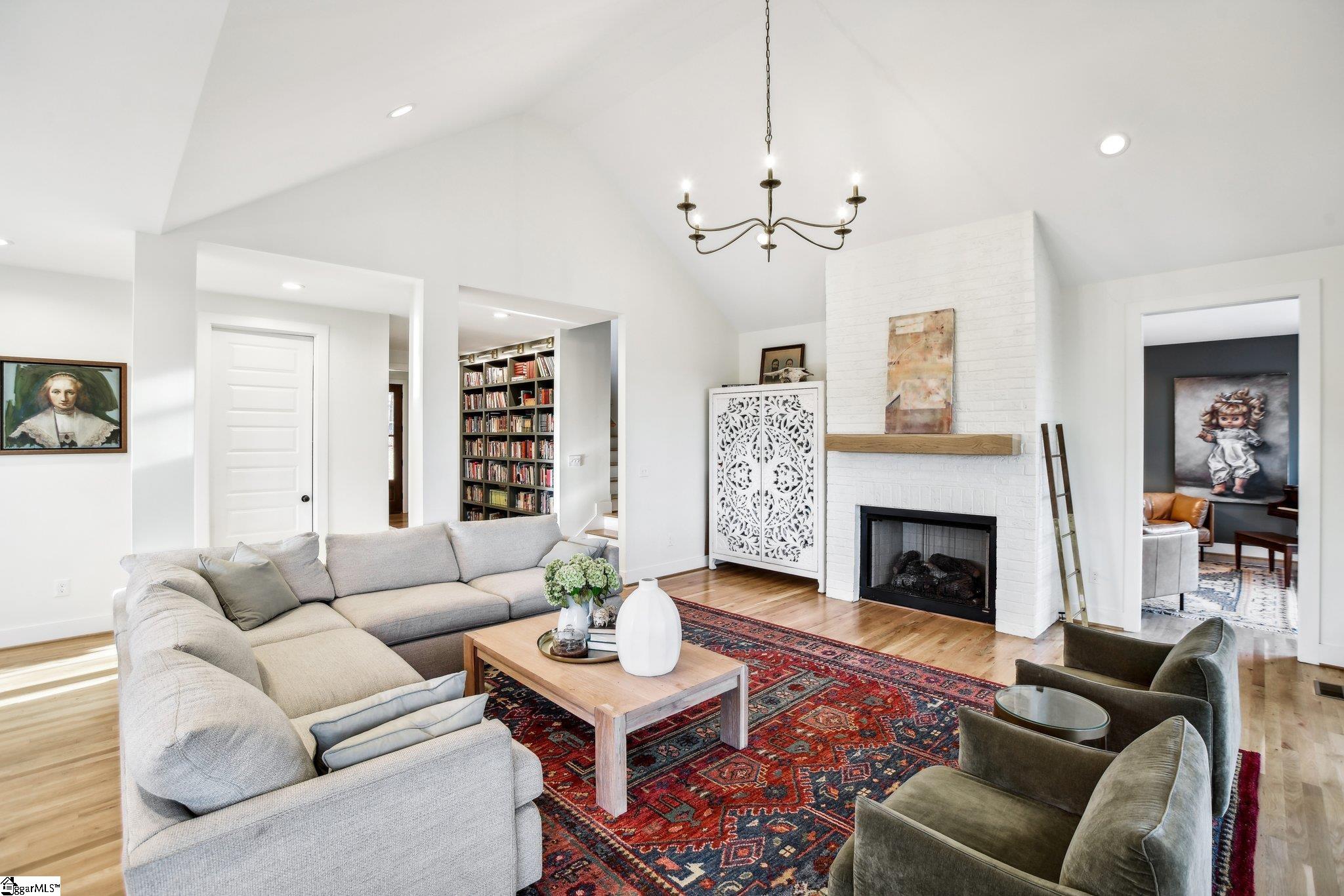 237 Rockcrest Drive