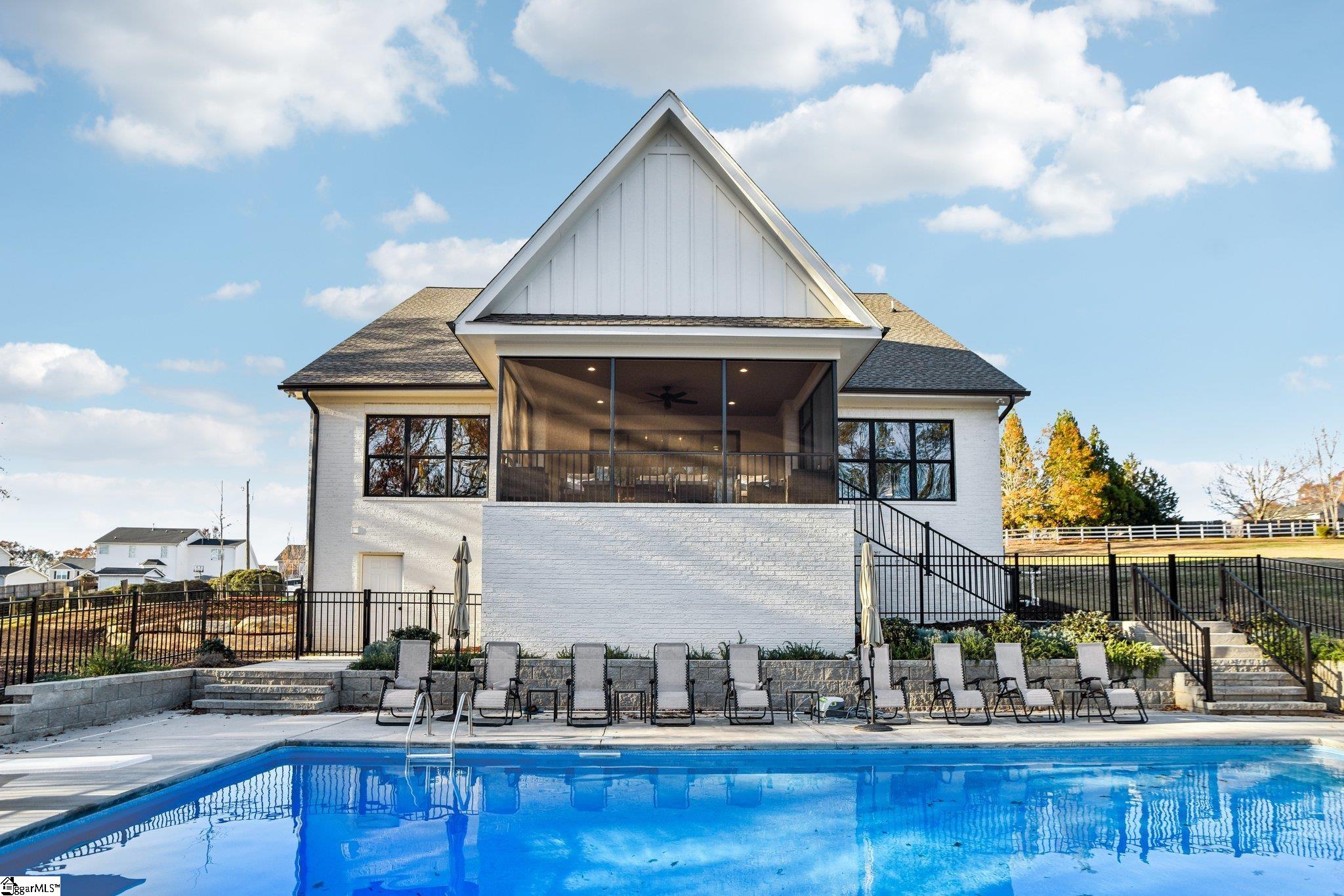 237 Rockcrest Drive