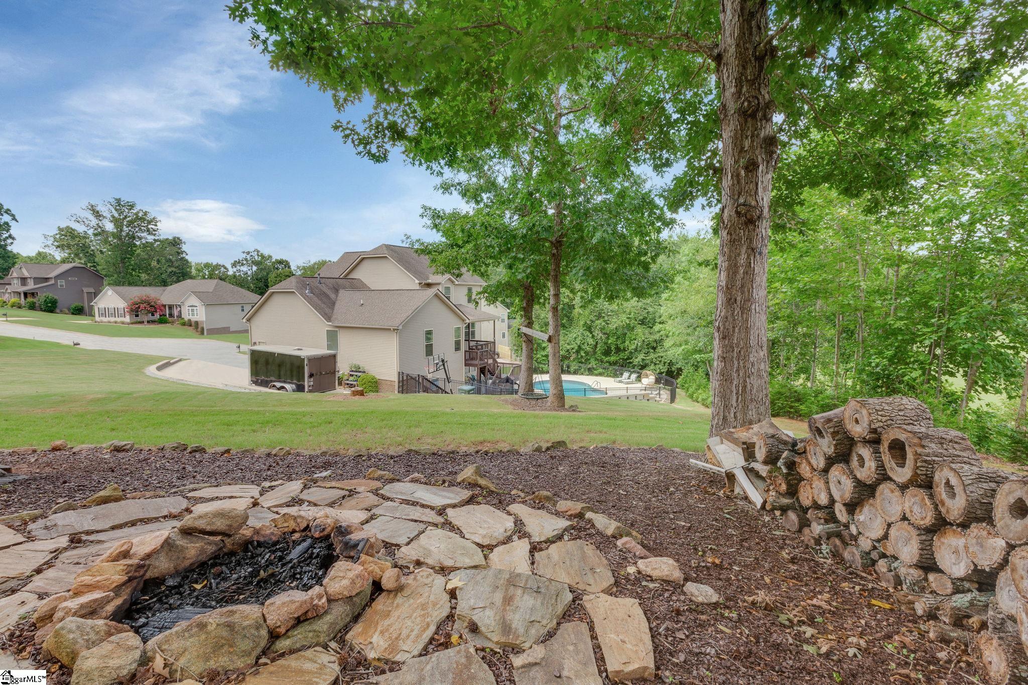 222 Willowgreen Way