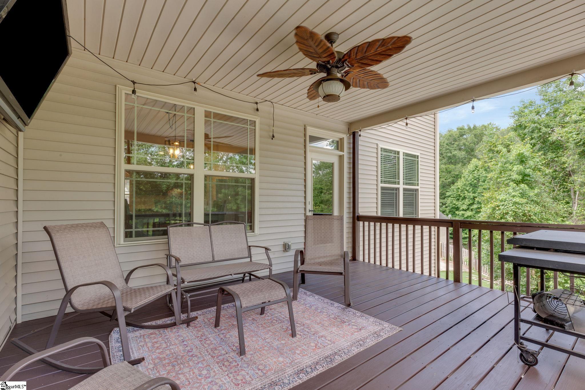 222 Willowgreen Way