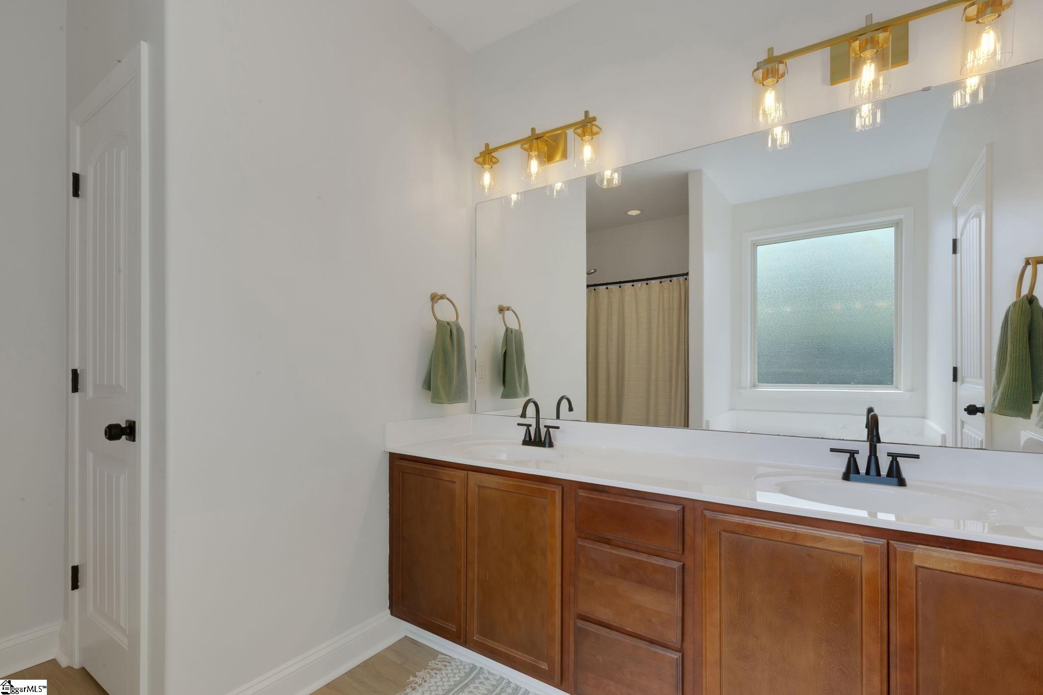 222 Willowgreen Way