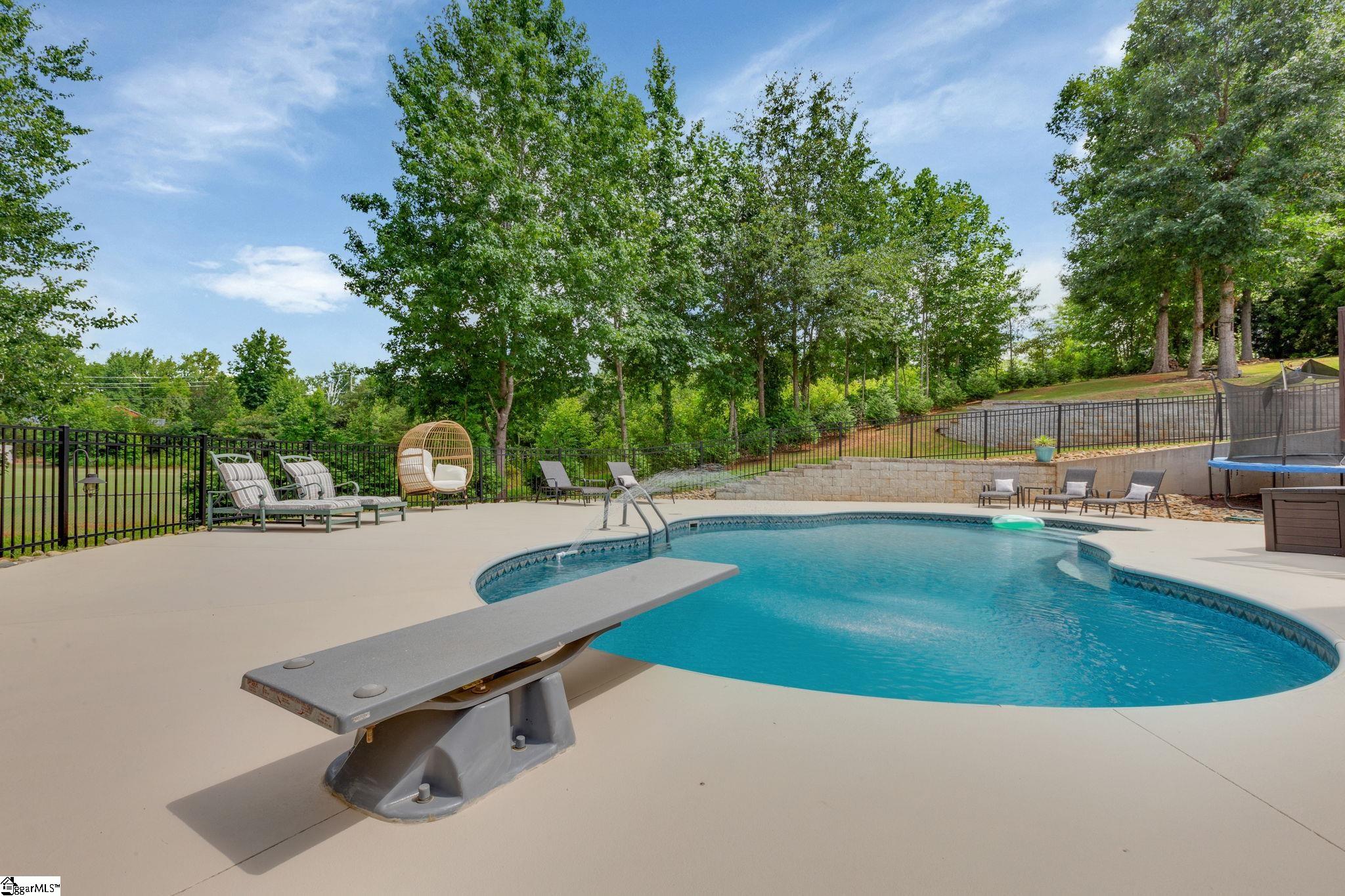 222 Willowgreen Way