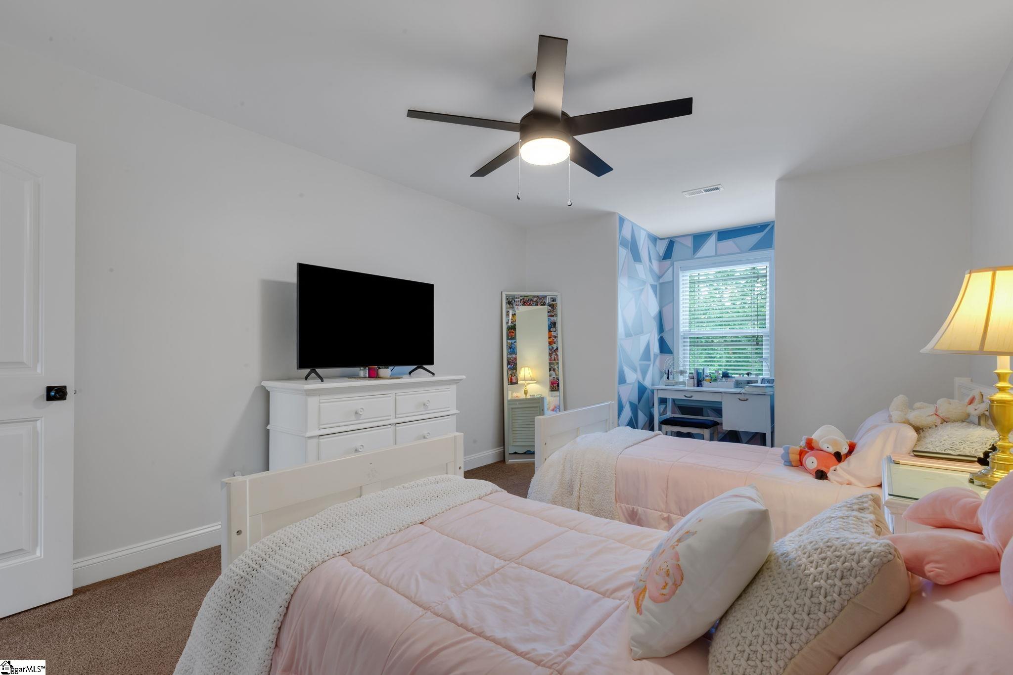 222 Willowgreen Way