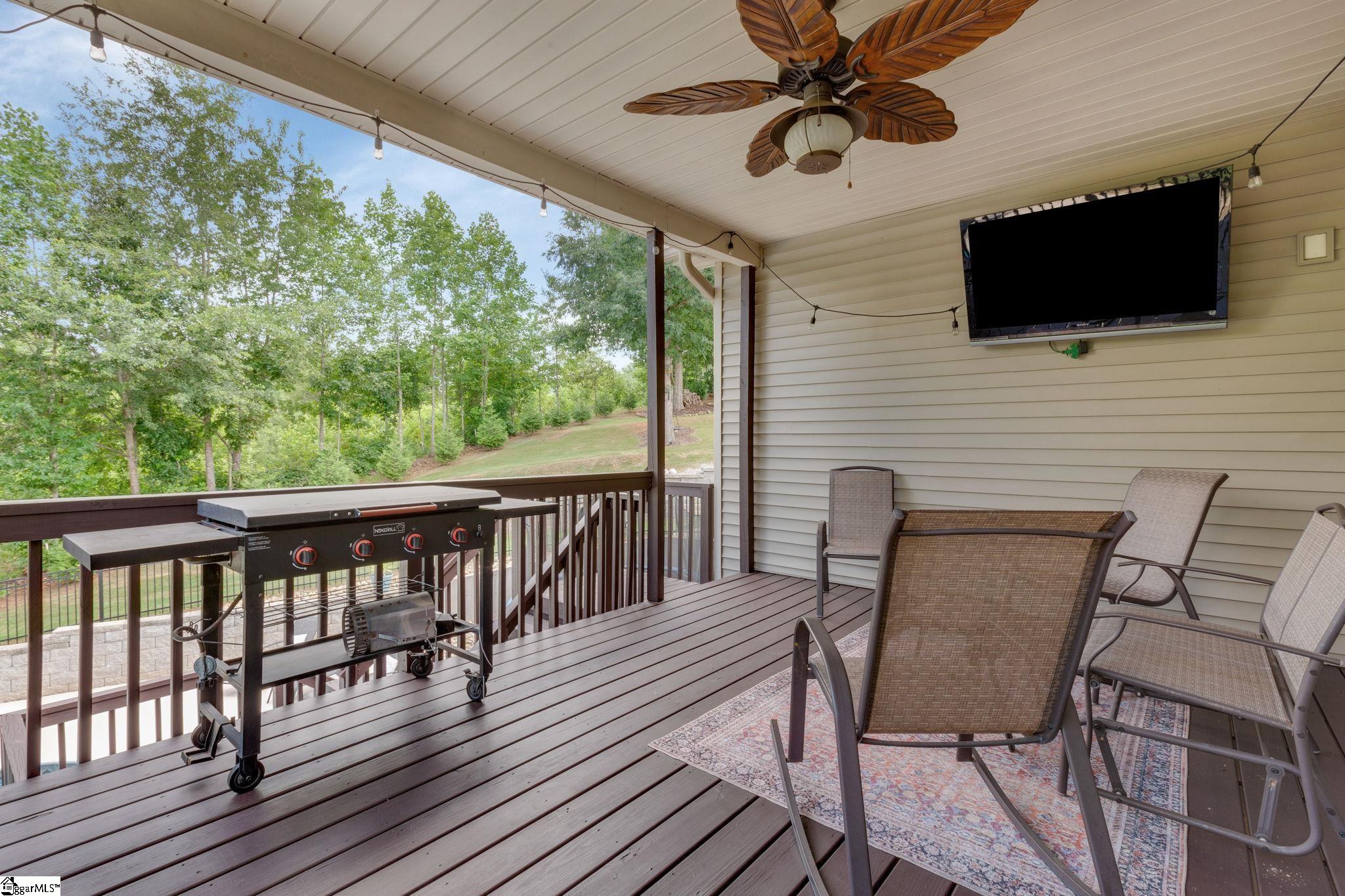 222 Willowgreen Way