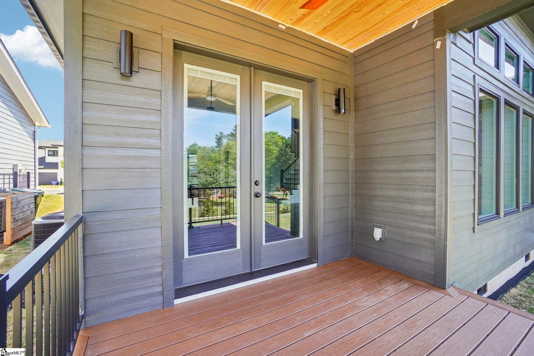 44 Village Crest Drive