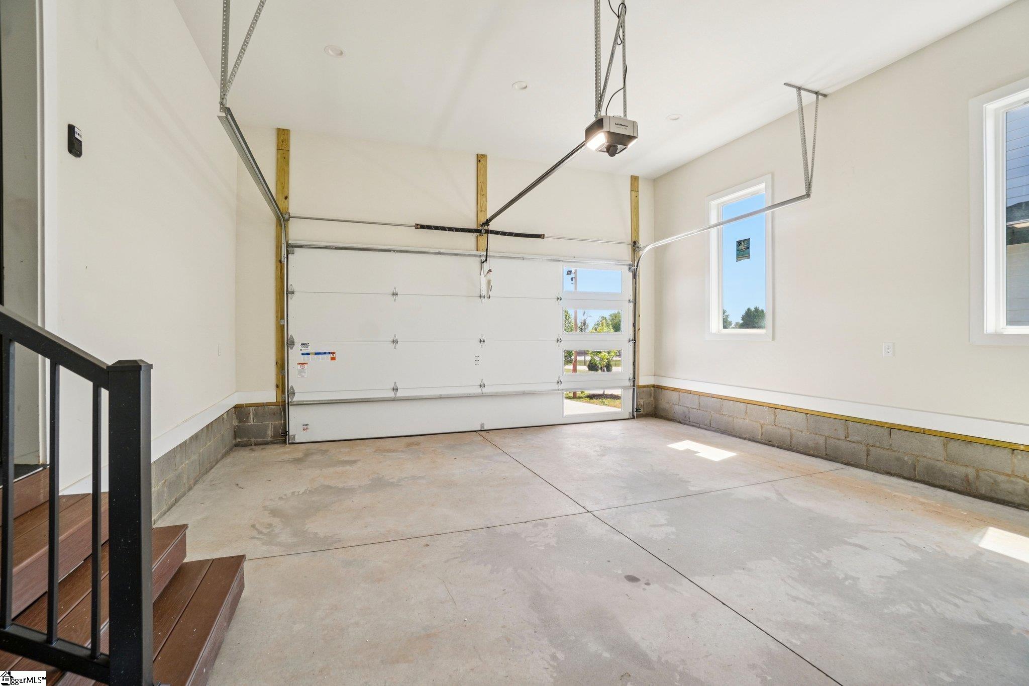 44 Village Crest Drive