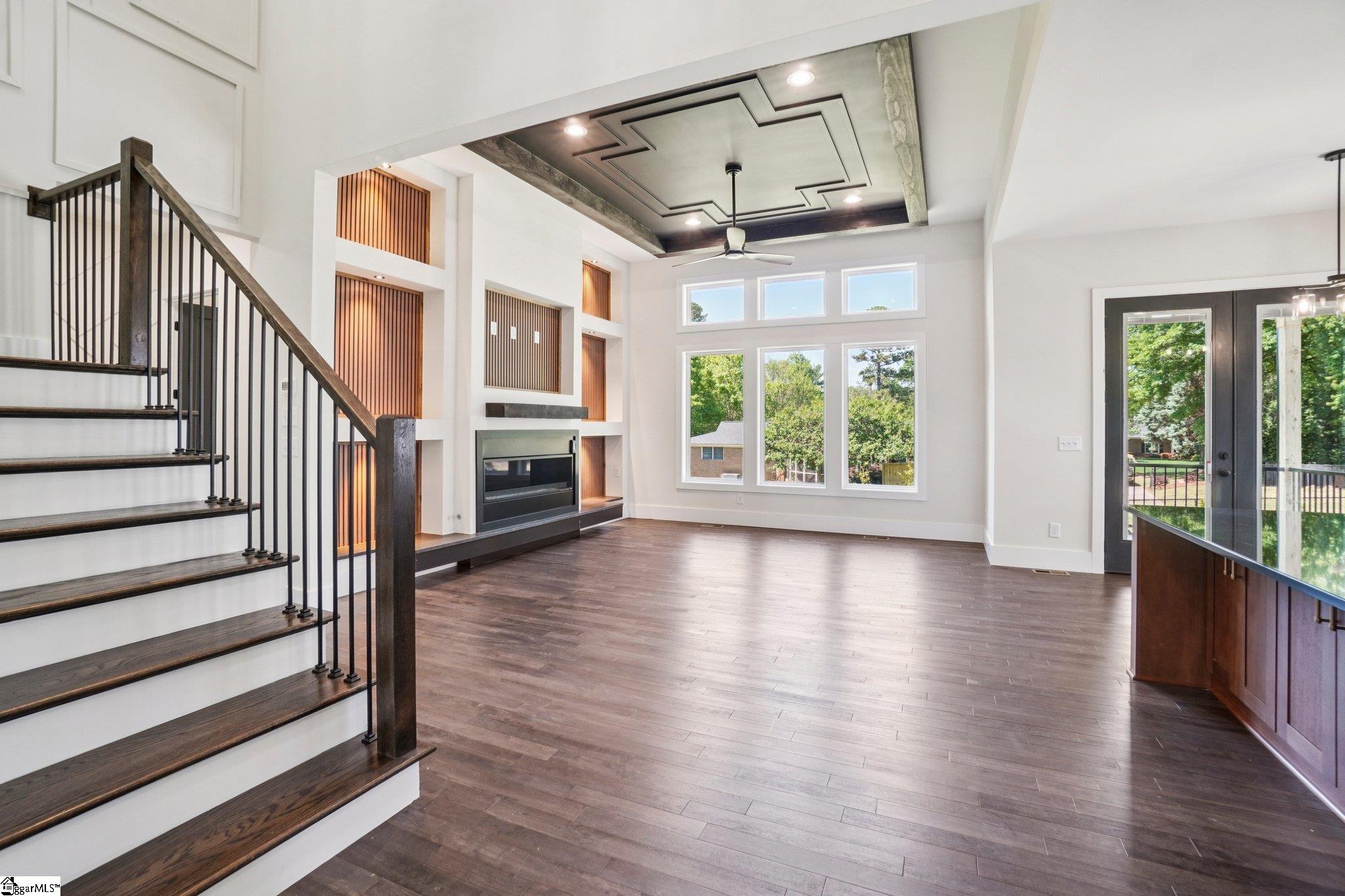 44 Village Crest Drive