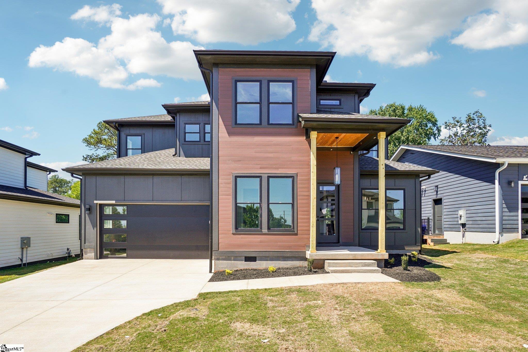 44 Village Crest Drive