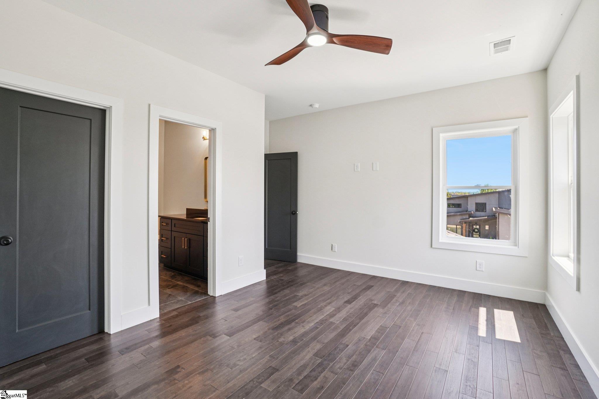 44 Village Crest Drive