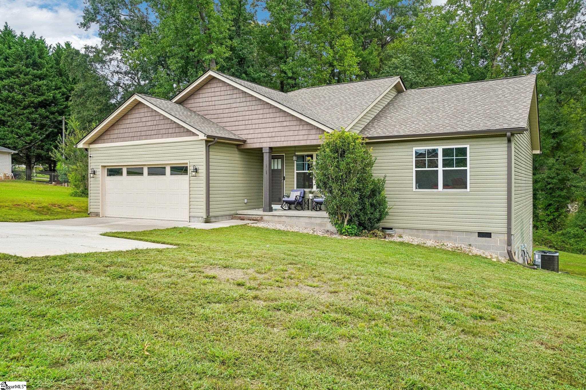 101 Boxwood Lane