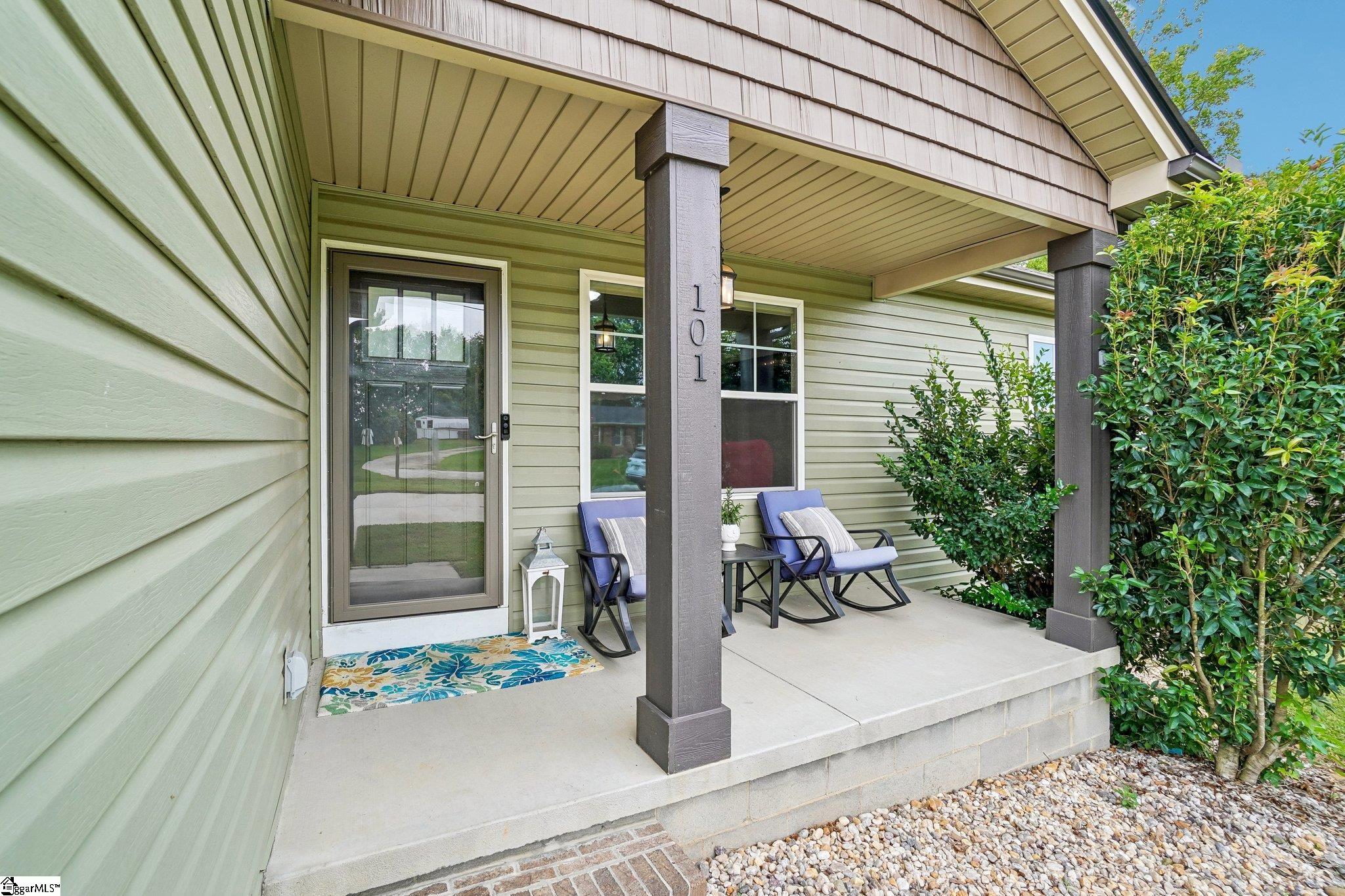 101 Boxwood Lane