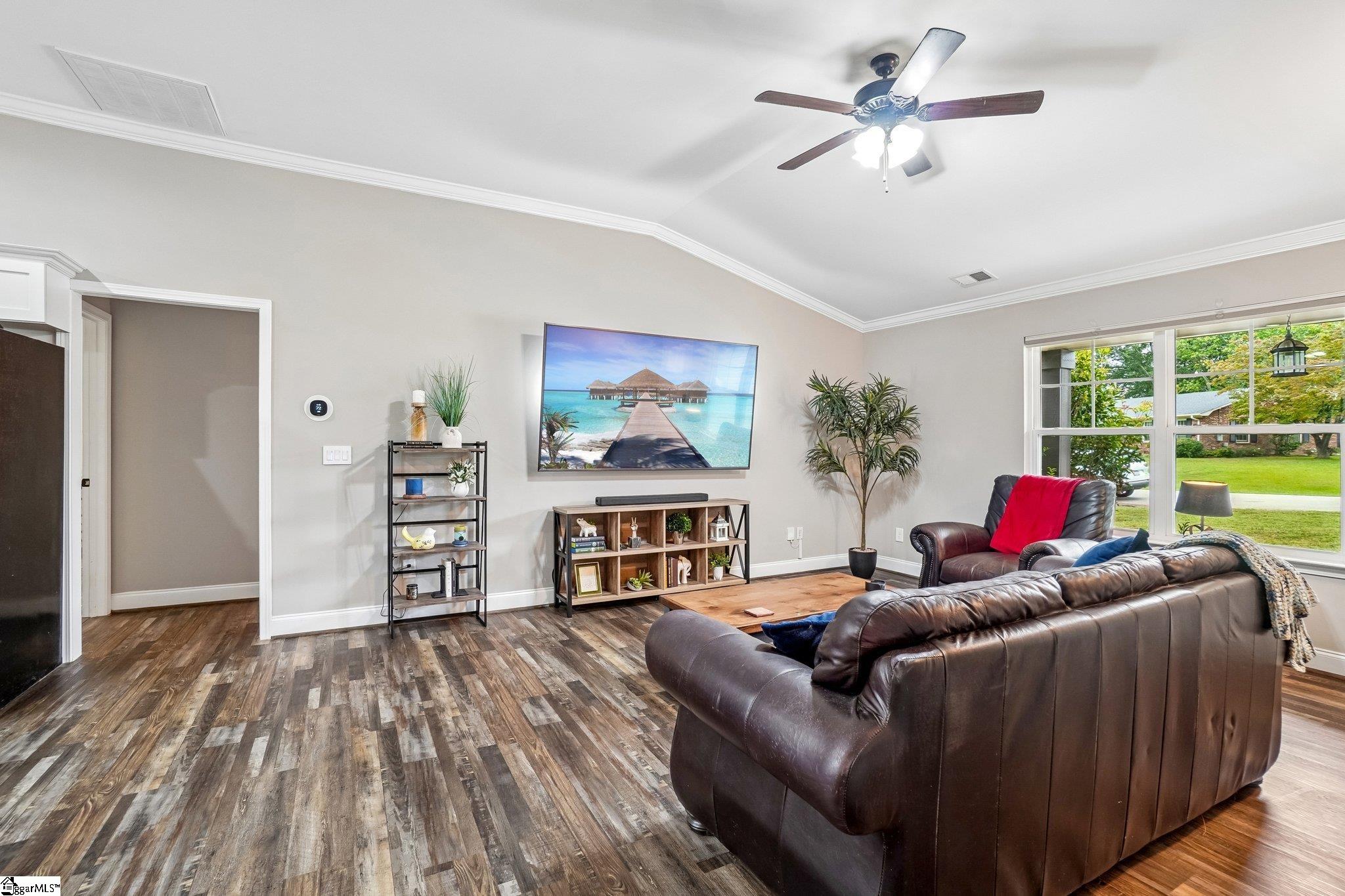 101 Boxwood Lane