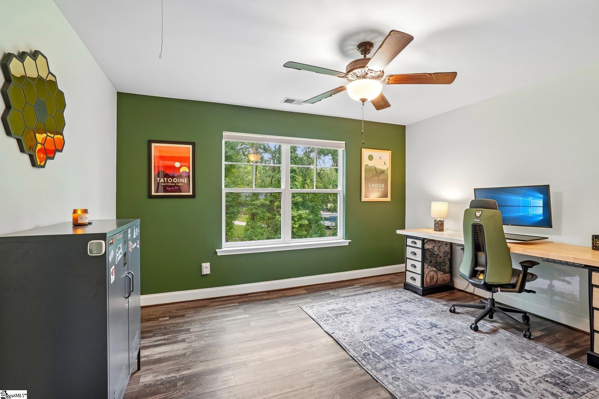 101 Boxwood Lane
