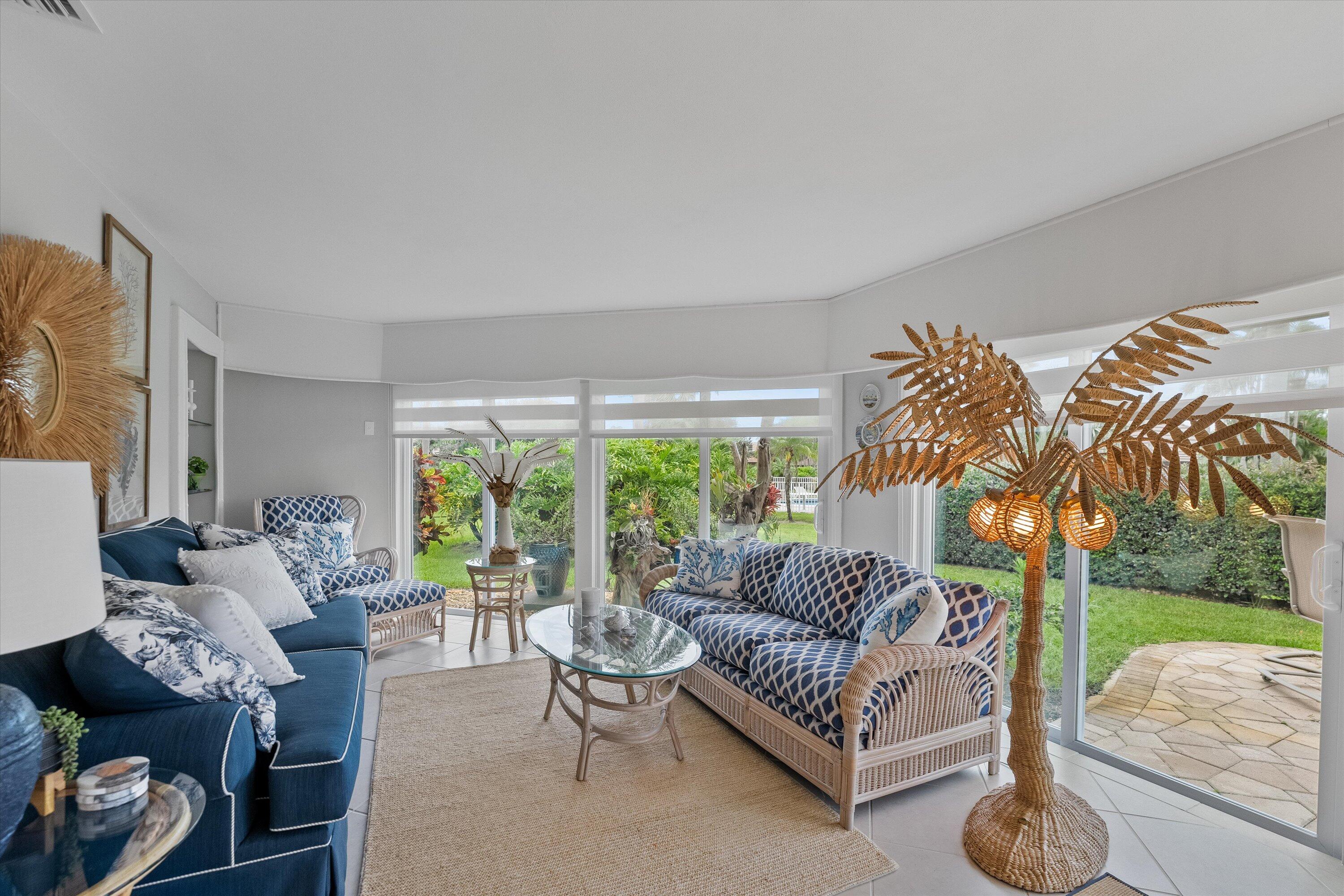 320 Villa Drive S
