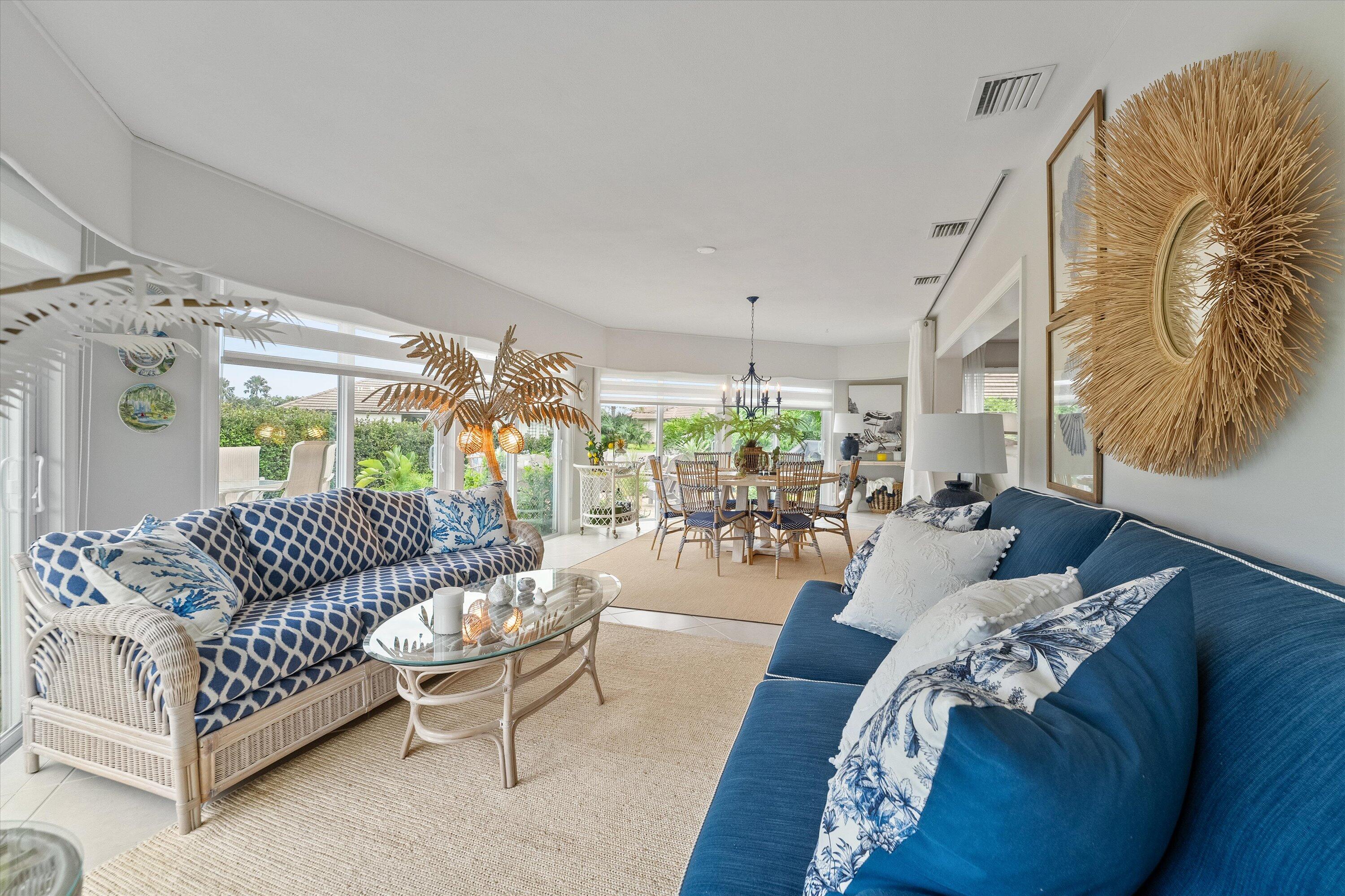 320 Villa Drive S