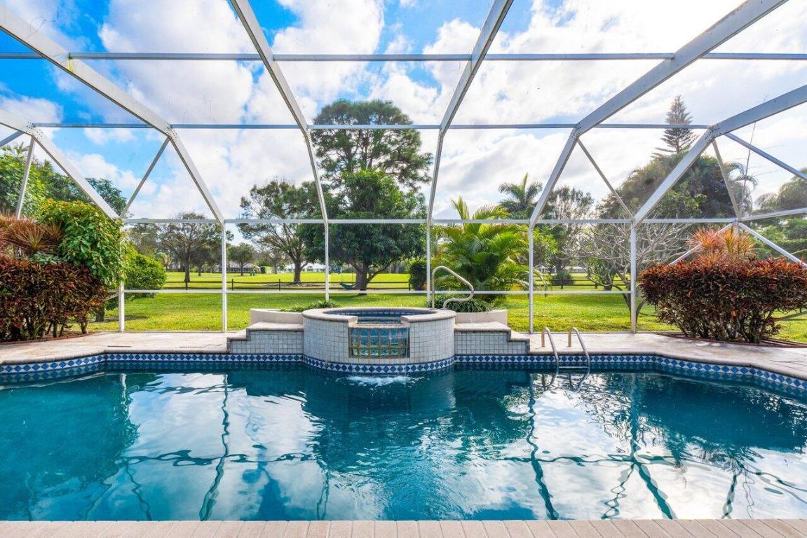 650 Atlantis Estates Way