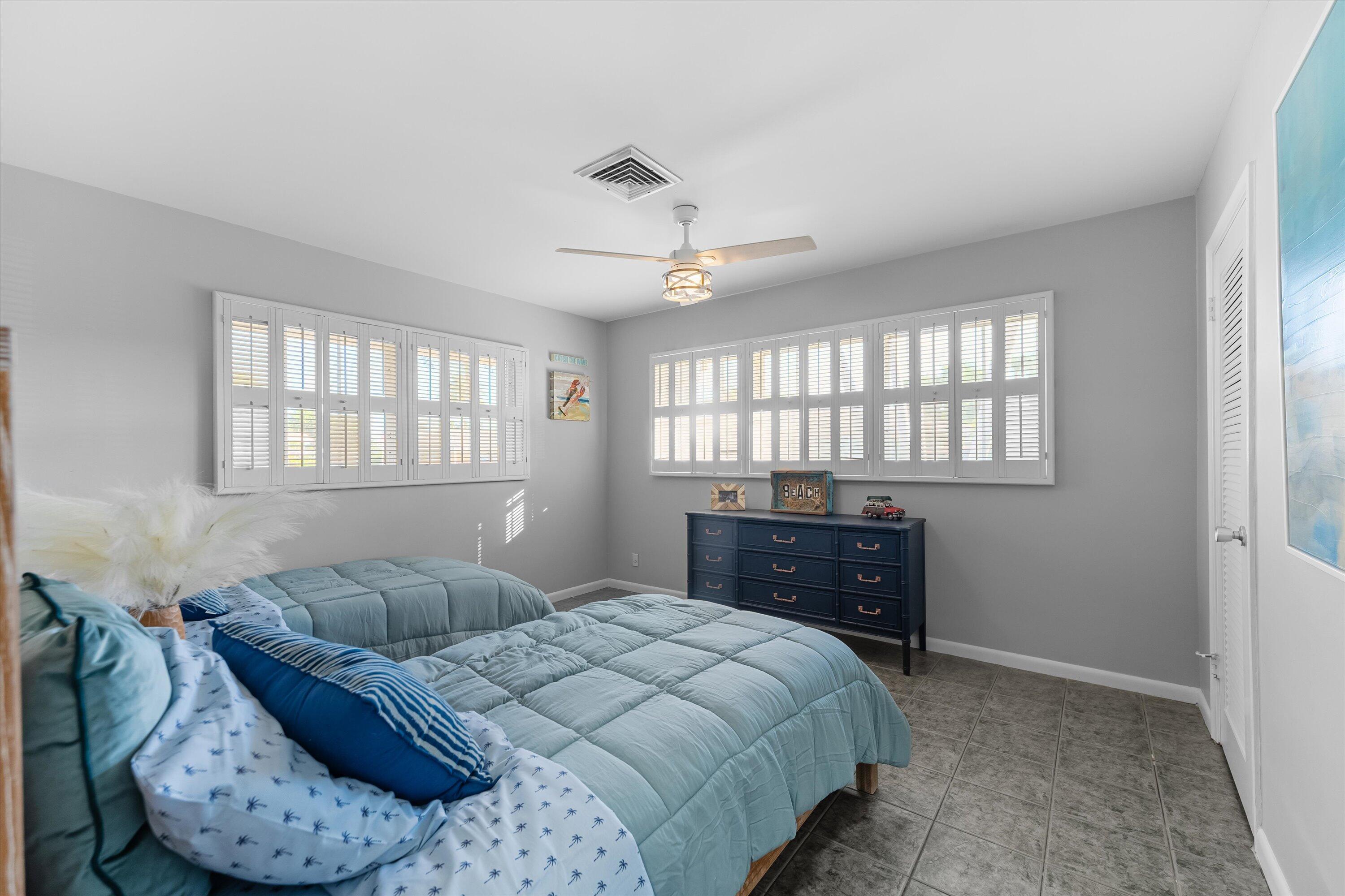 102 Villa Circle