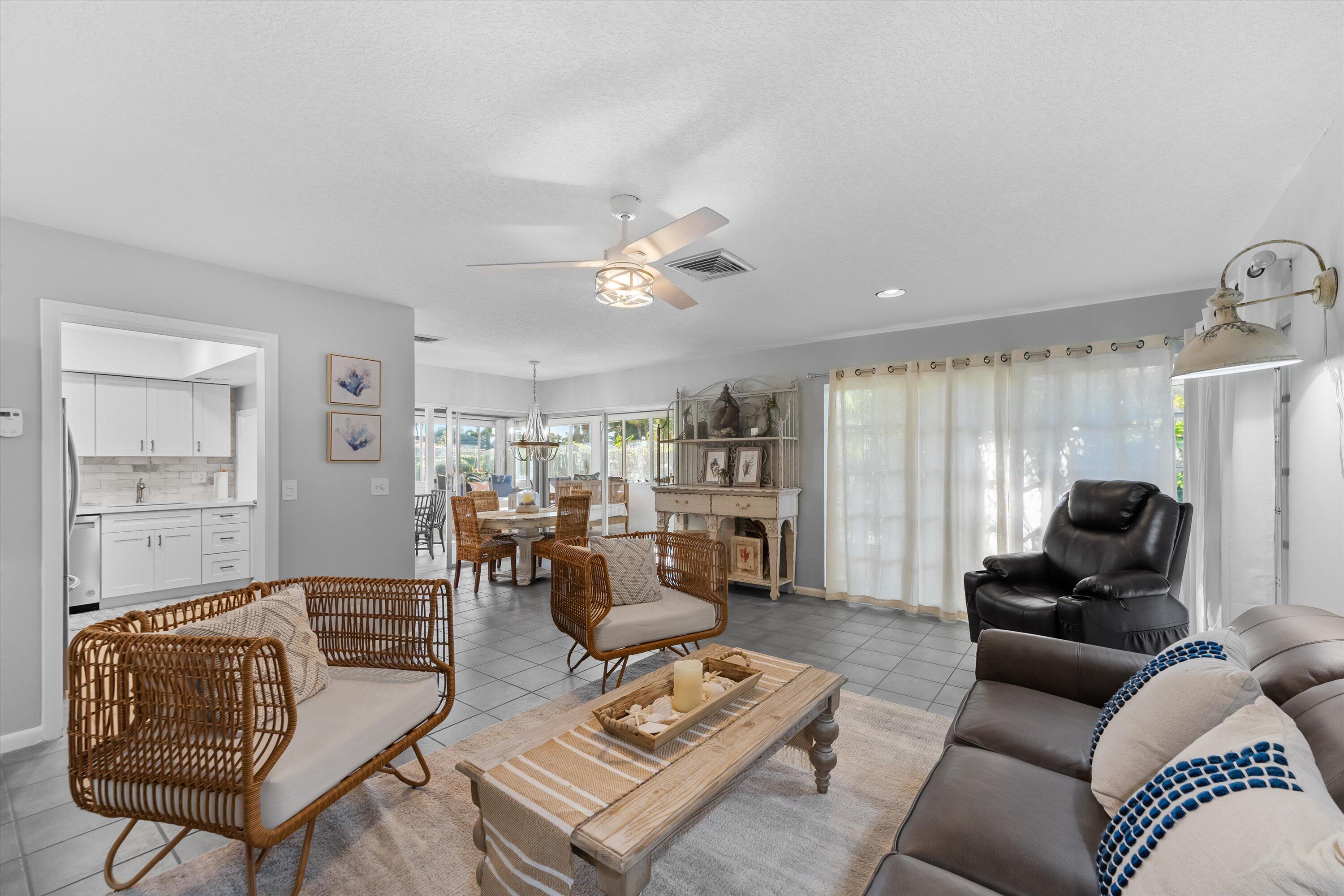 102 Villa Circle