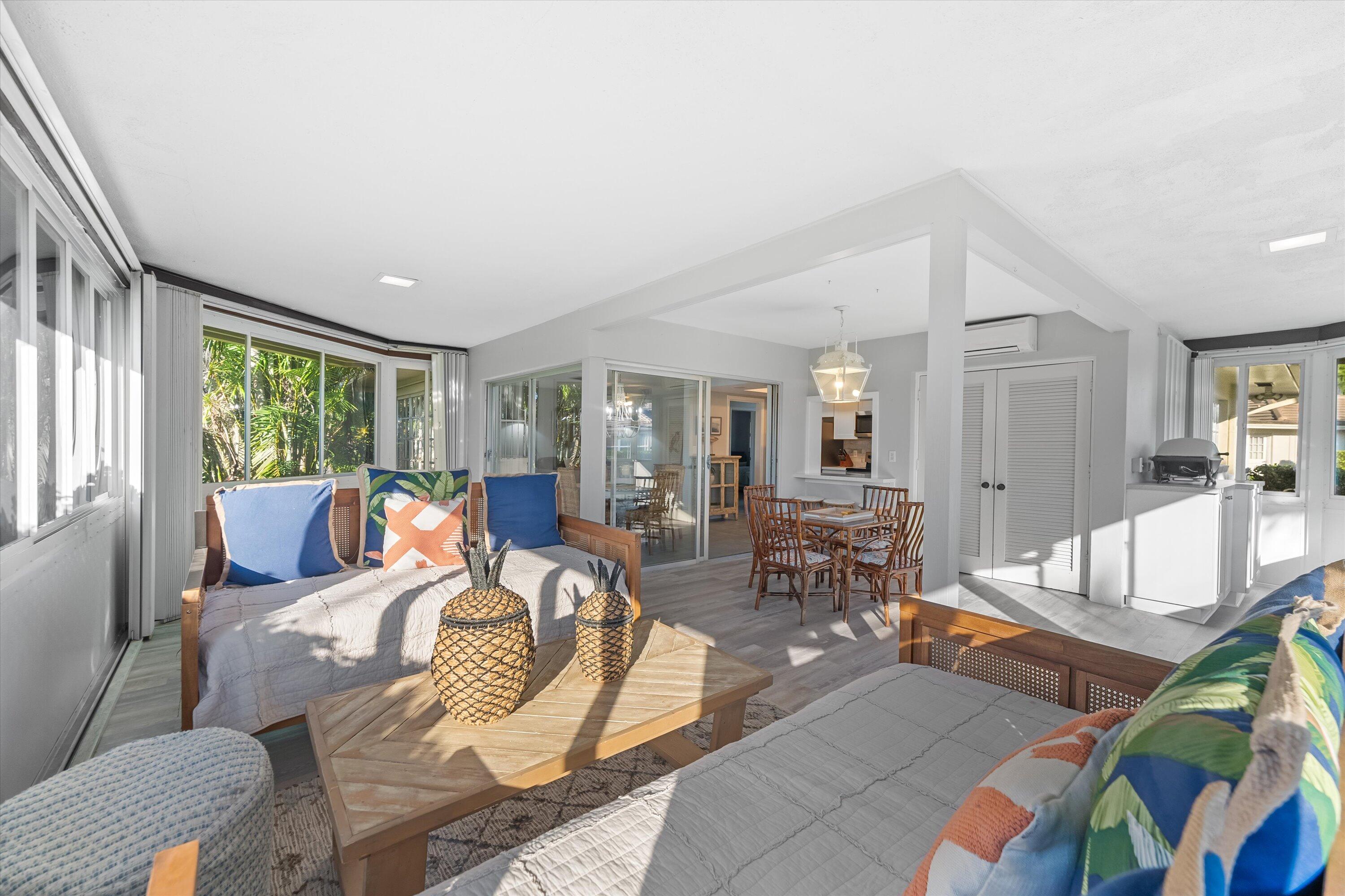 102 Villa Circle