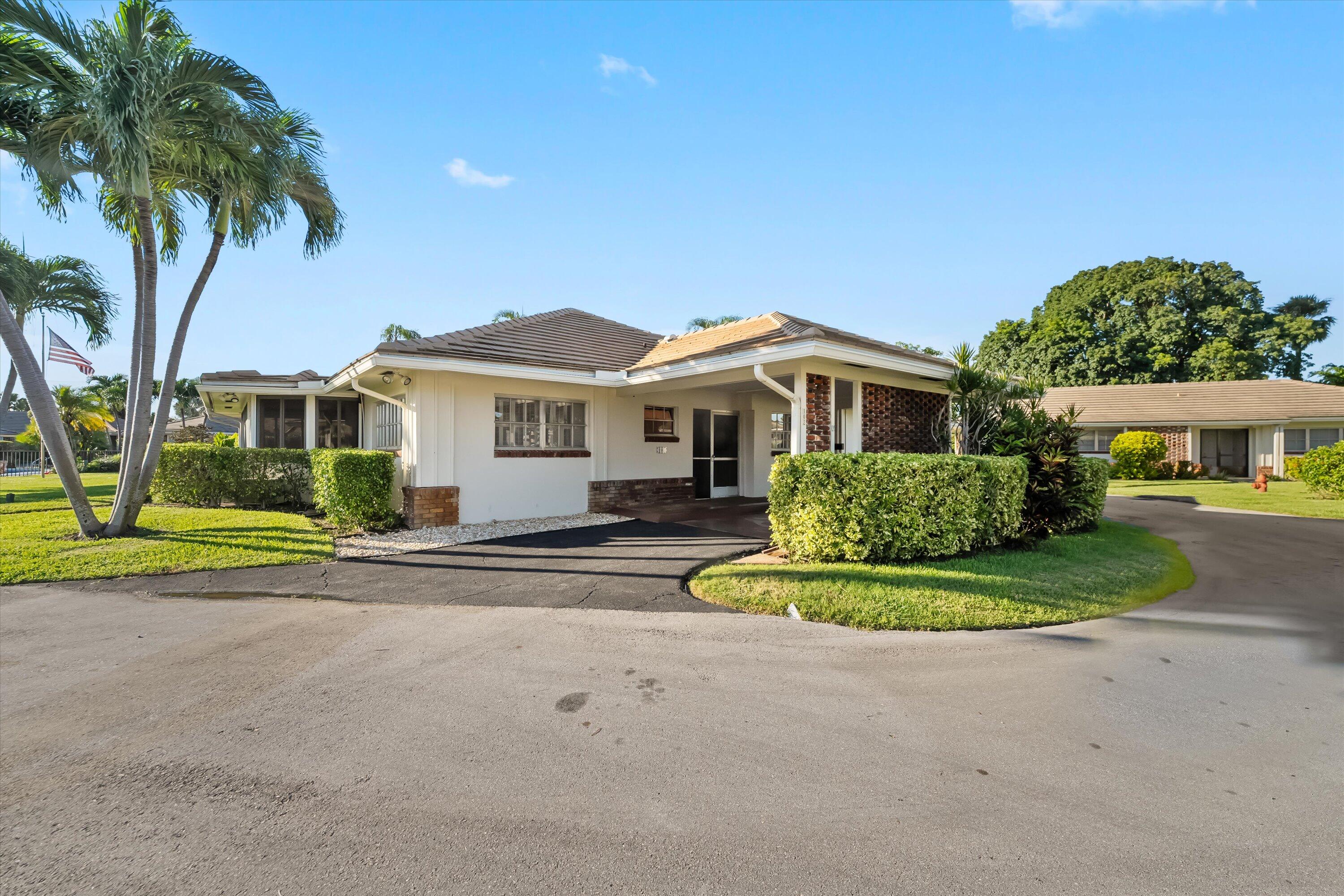 102 Villa Circle