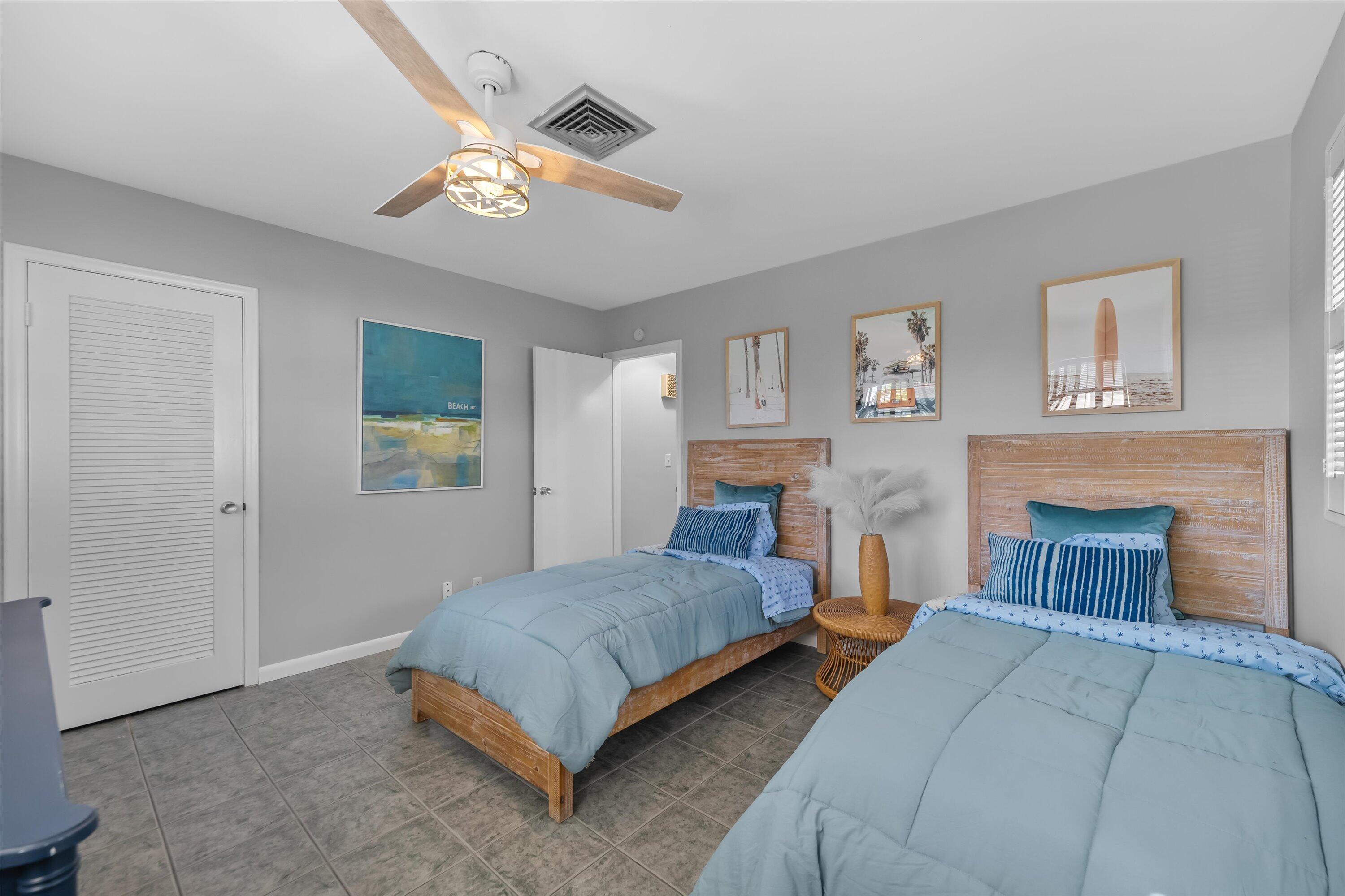 102 Villa Circle