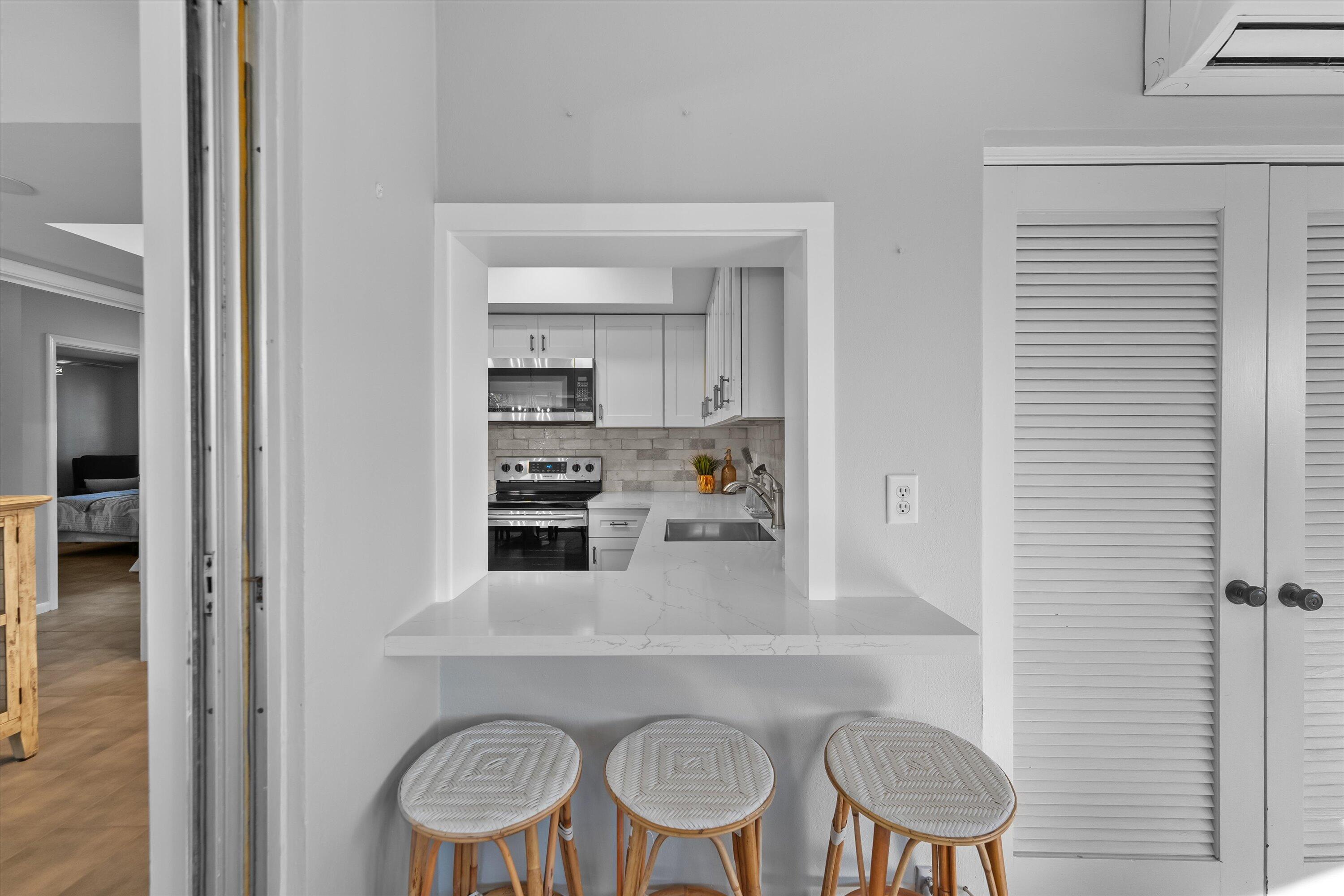 102 Villa Circle