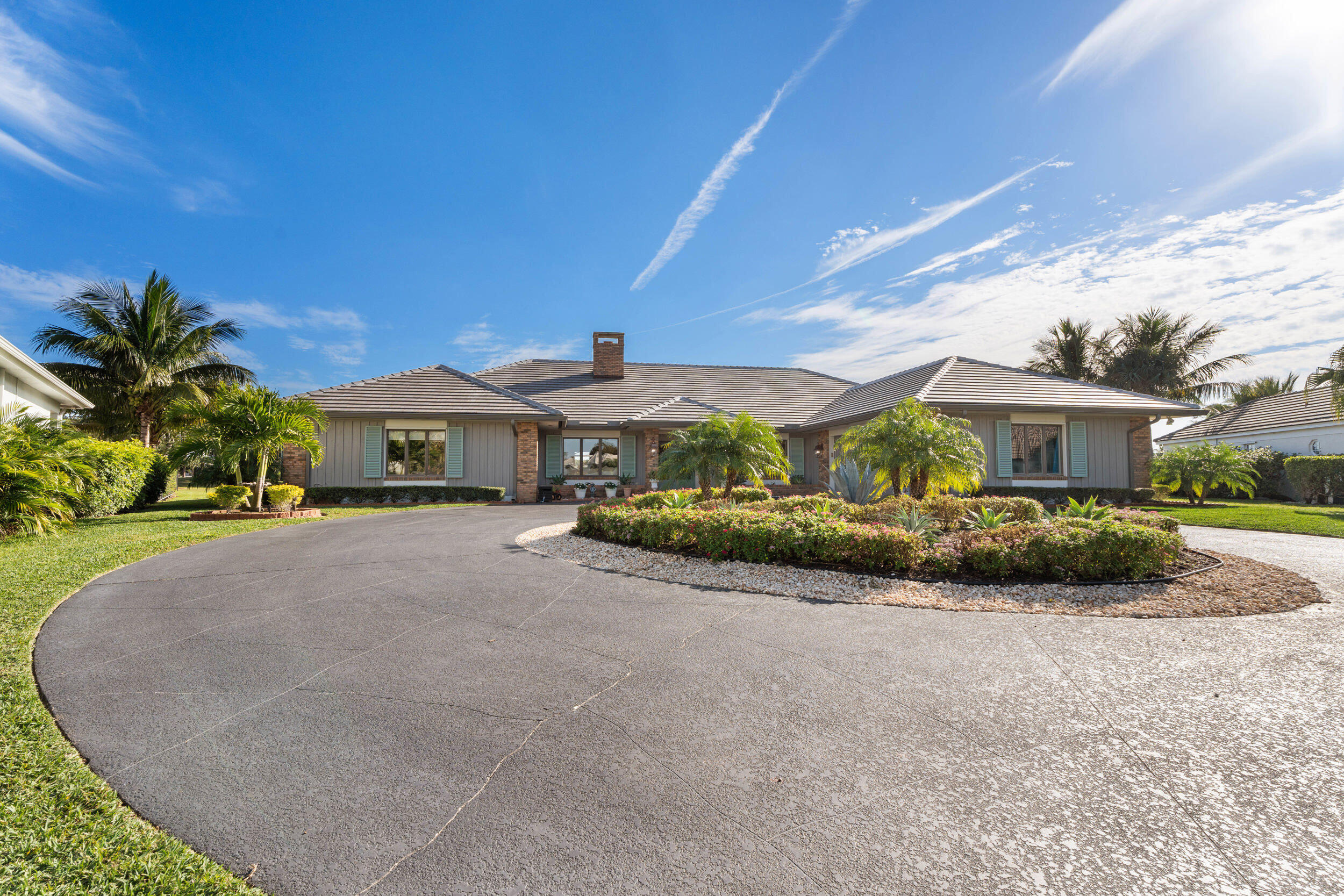 427 Glenbrook Drive