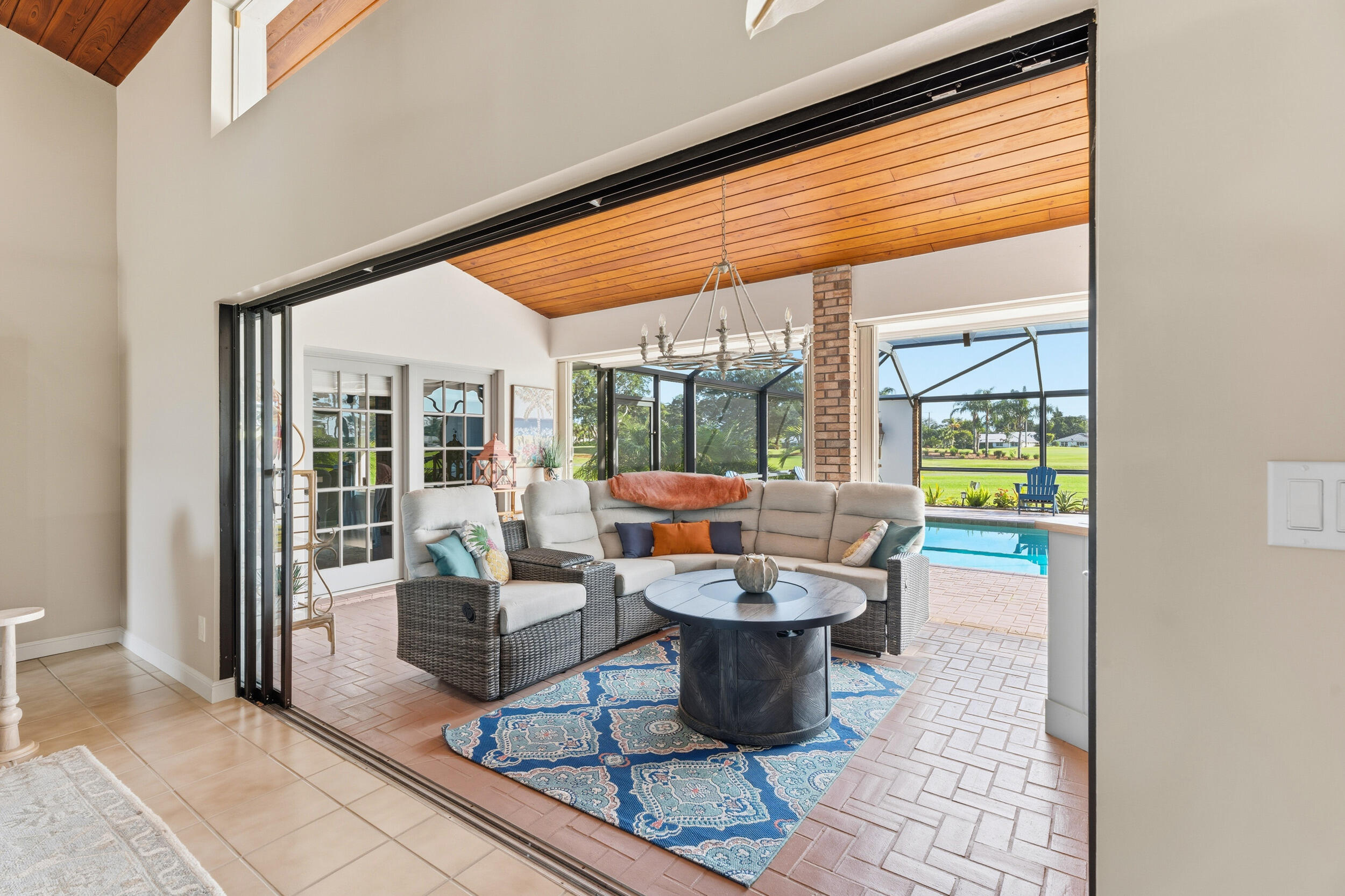 427 Glenbrook Drive