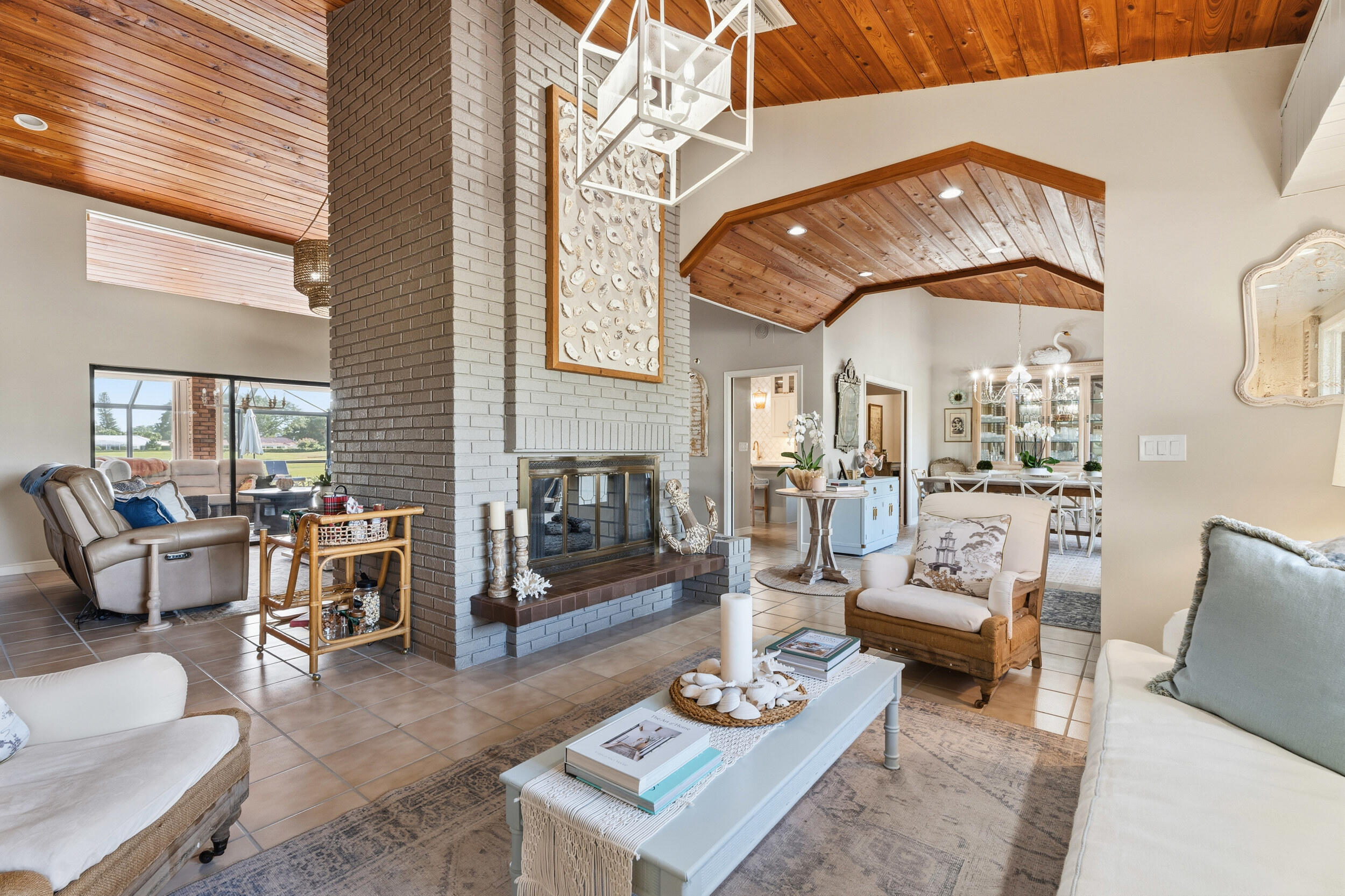 427 Glenbrook Drive