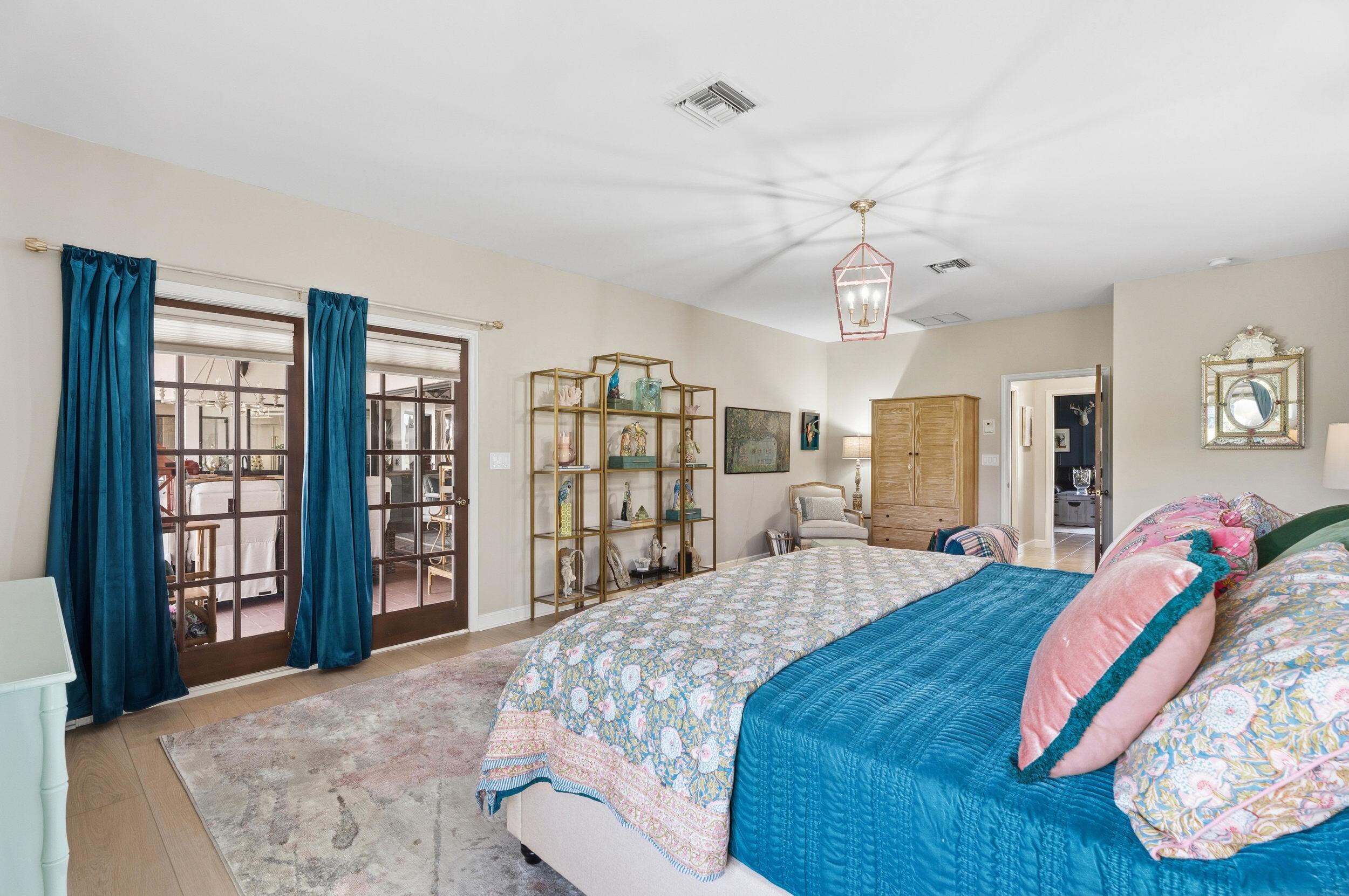 427 Glenbrook Drive