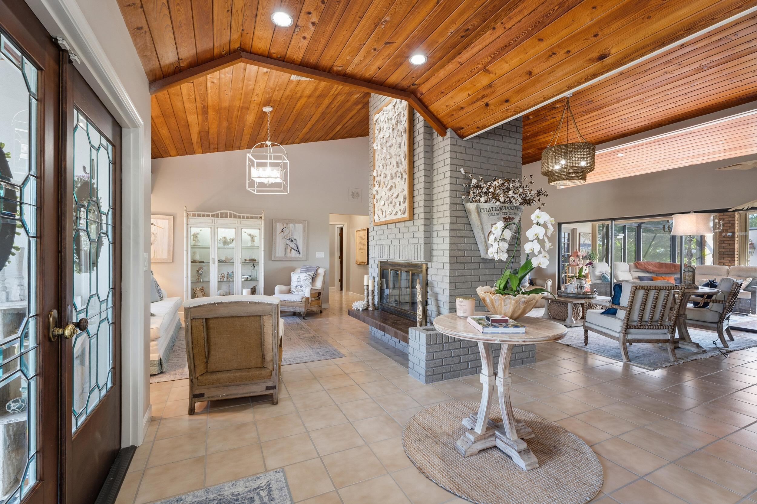 427 Glenbrook Drive