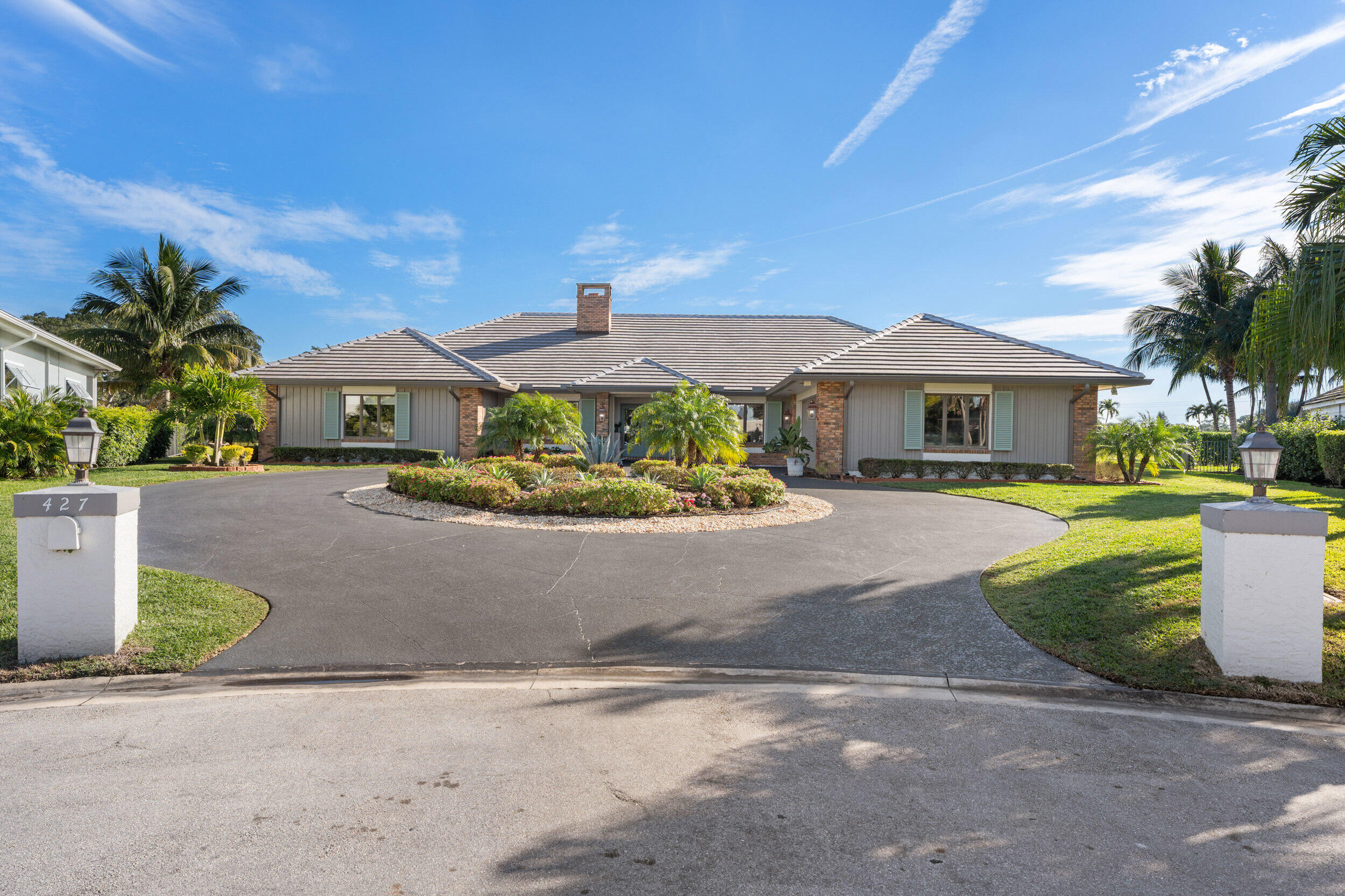 427 Glenbrook Drive