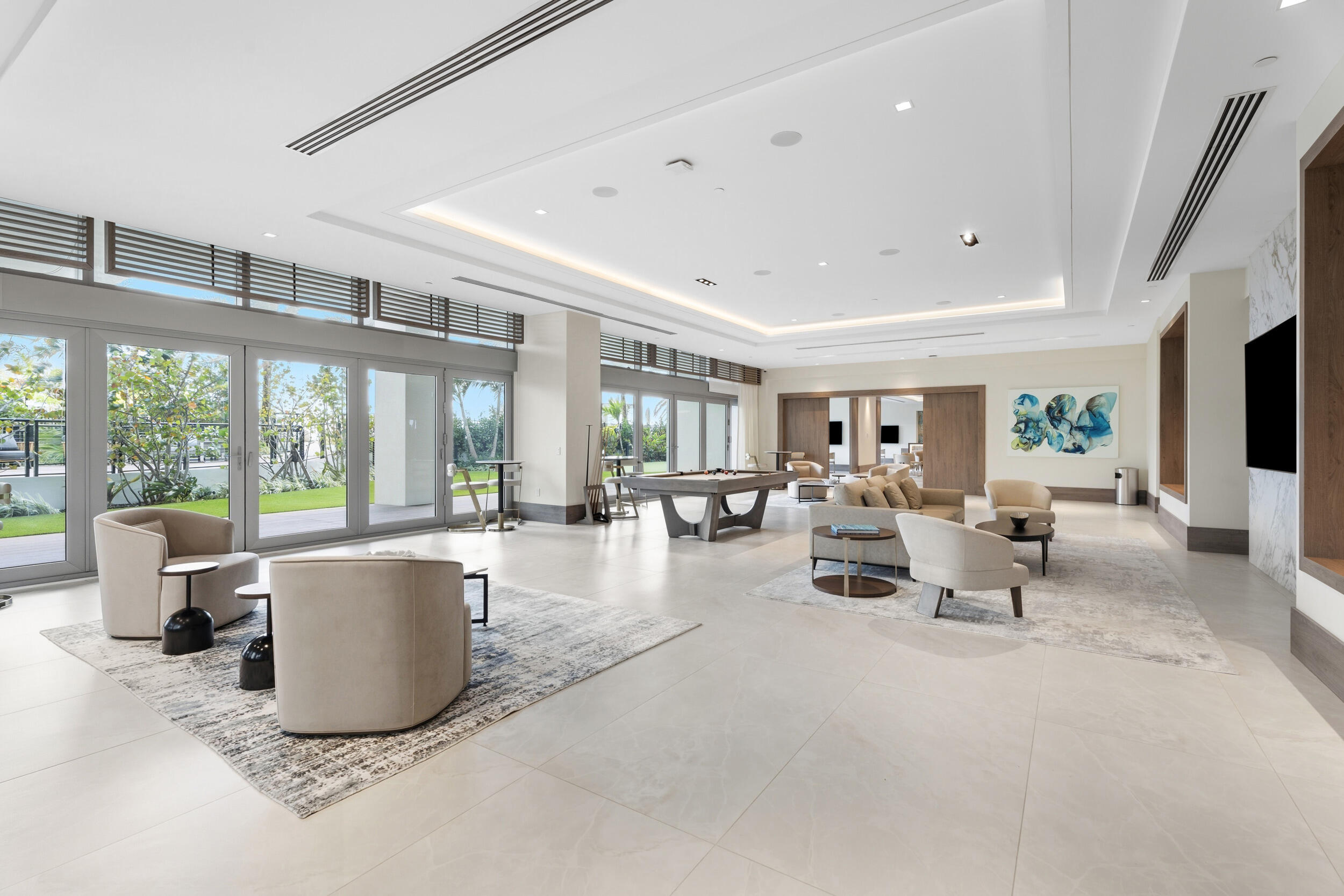 220 Lake Shore Drive 1523