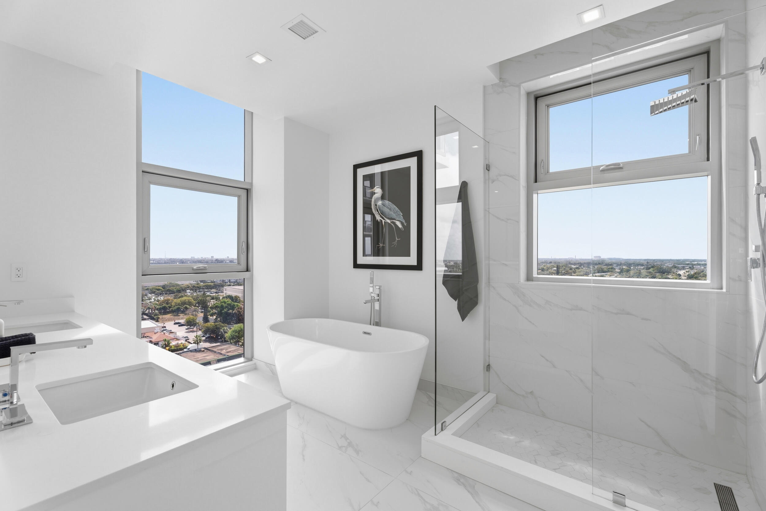 220 Lake Shore Drive 1523