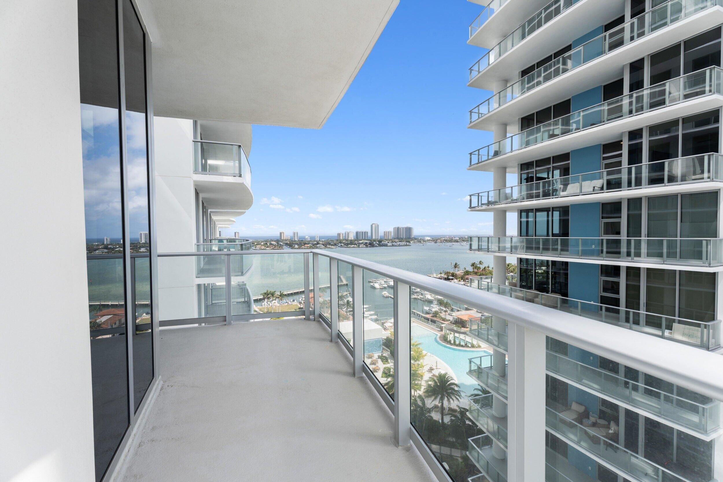 220 Lake Shore Drive 1523