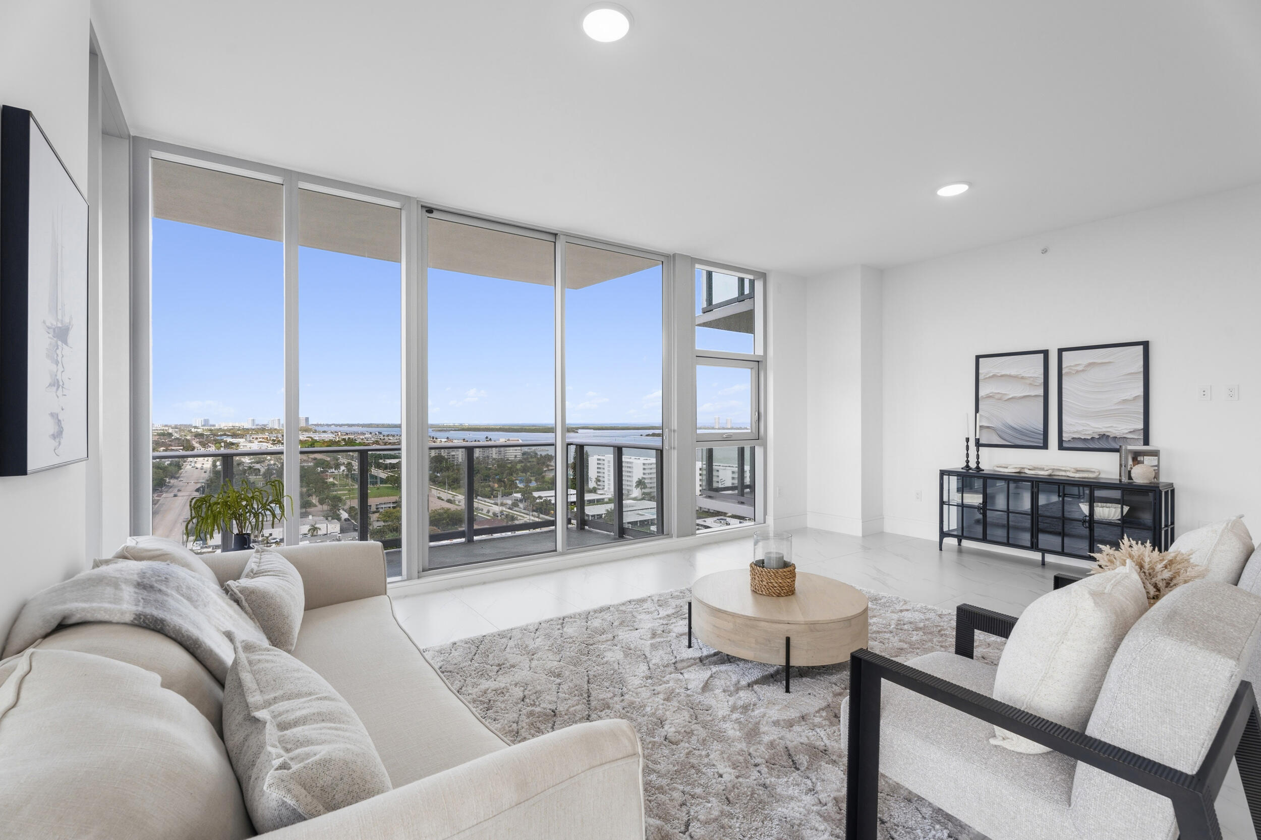 220 Lake Shore Drive 1523